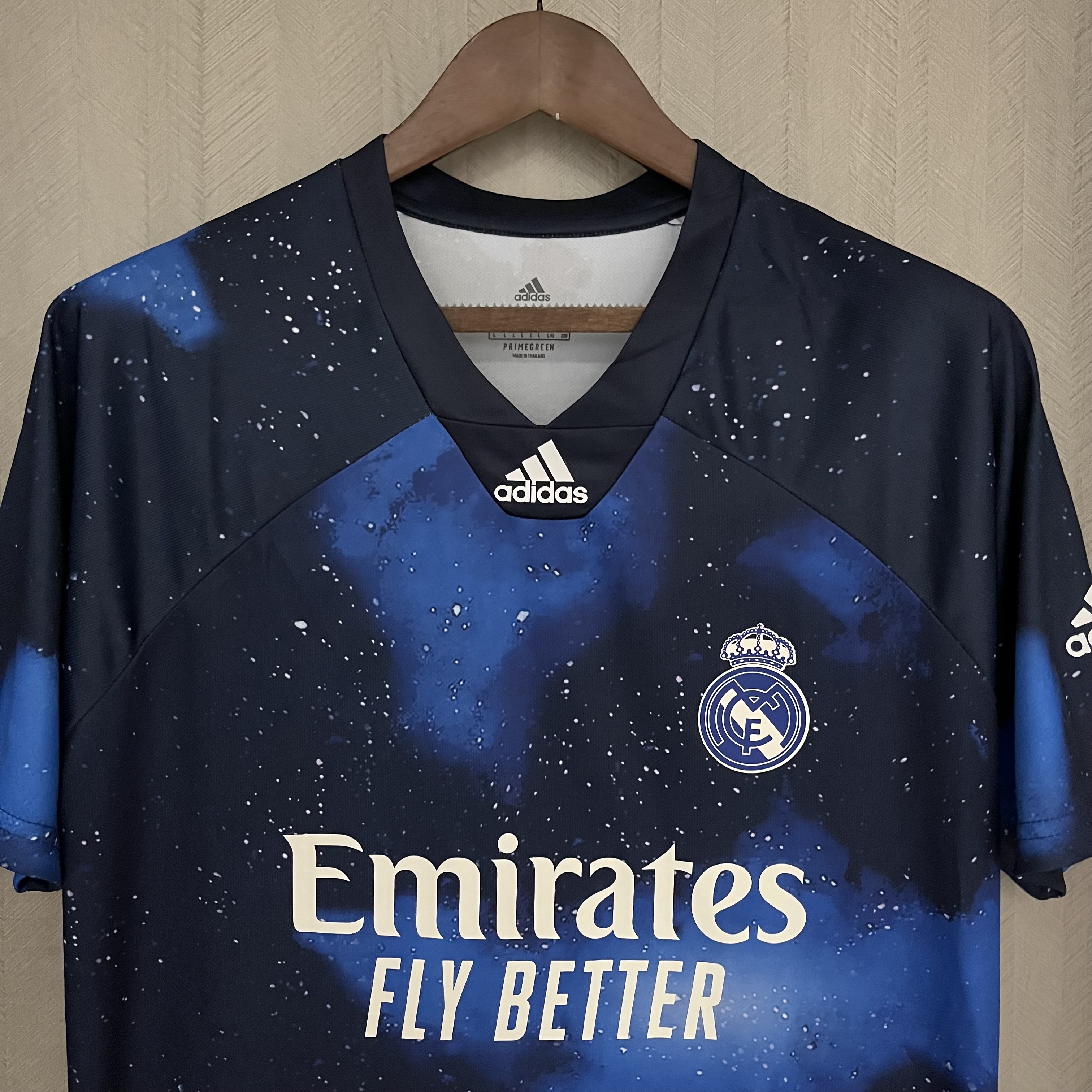 Camisola Real Madrid 2019/2020 Edição EA Sports  - Versão adepto 6