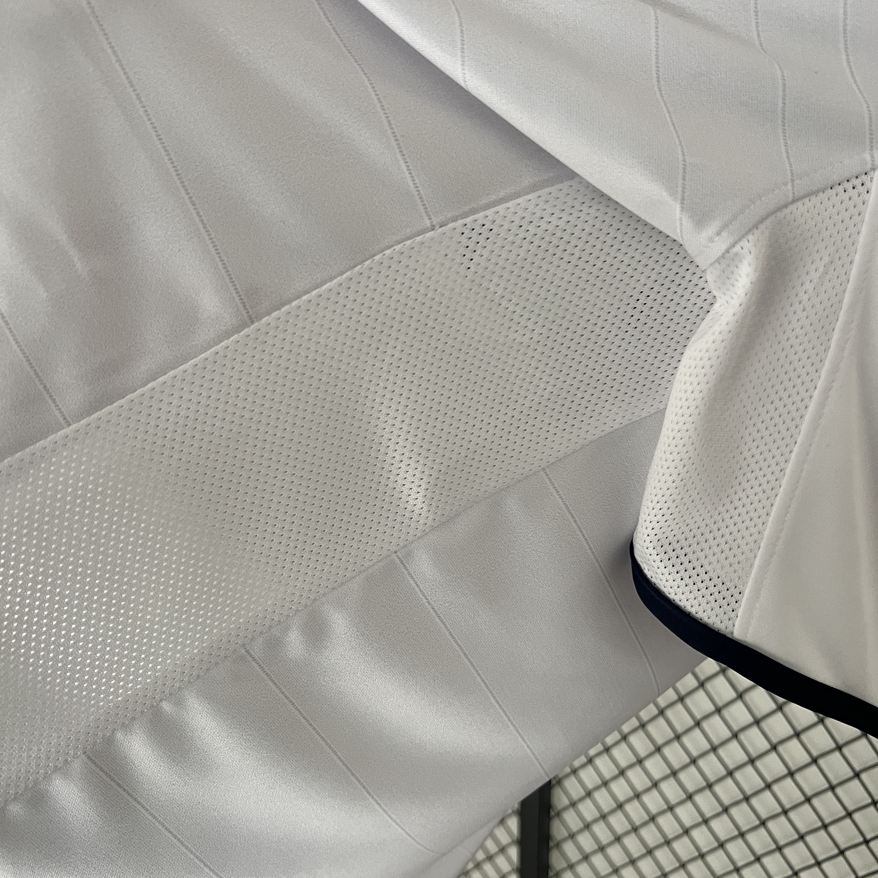 Camisola principal Inglaterra Euro 2004 - Versão adepto 8