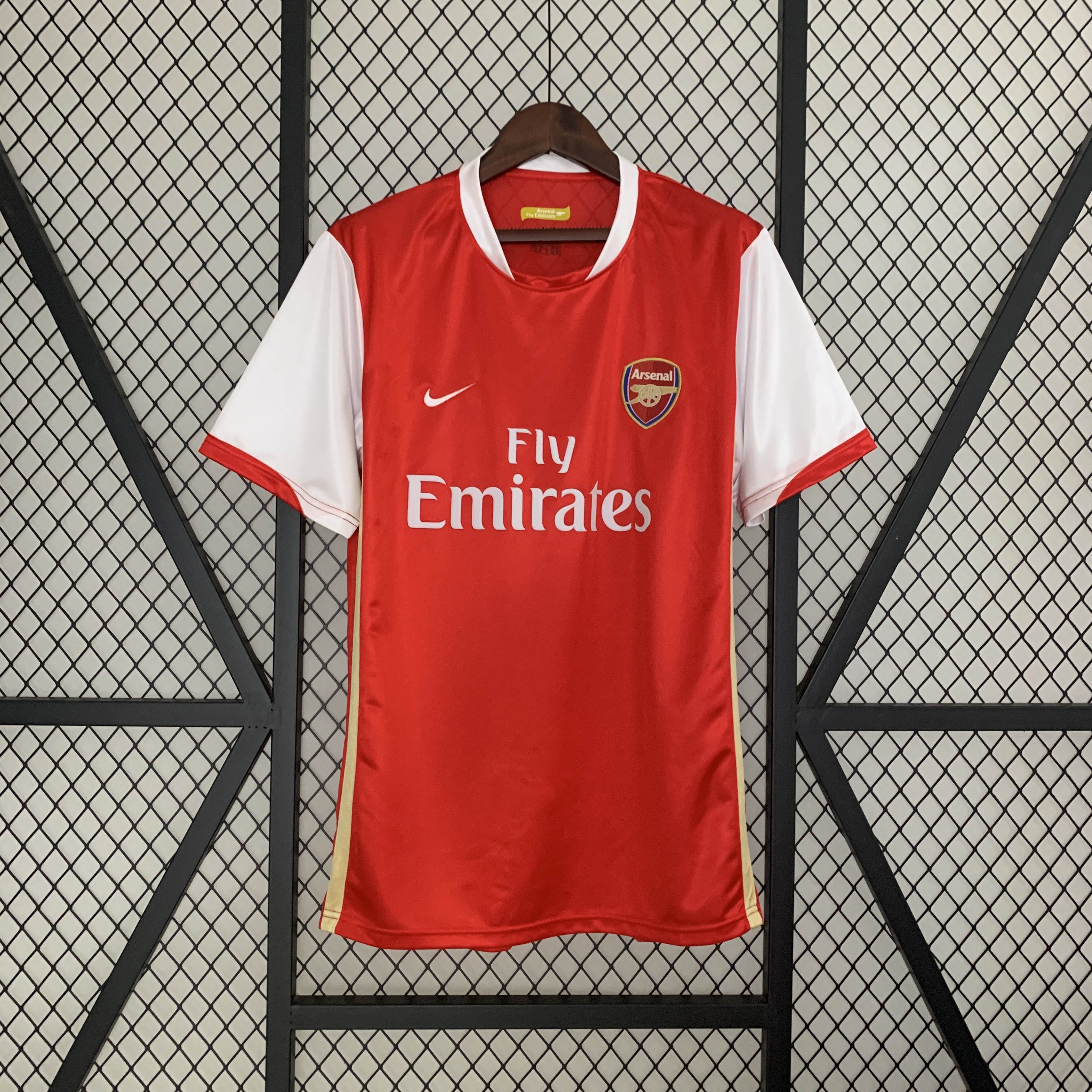 Camisola principal Arsenal 2006/2008 - Versão adepto 1