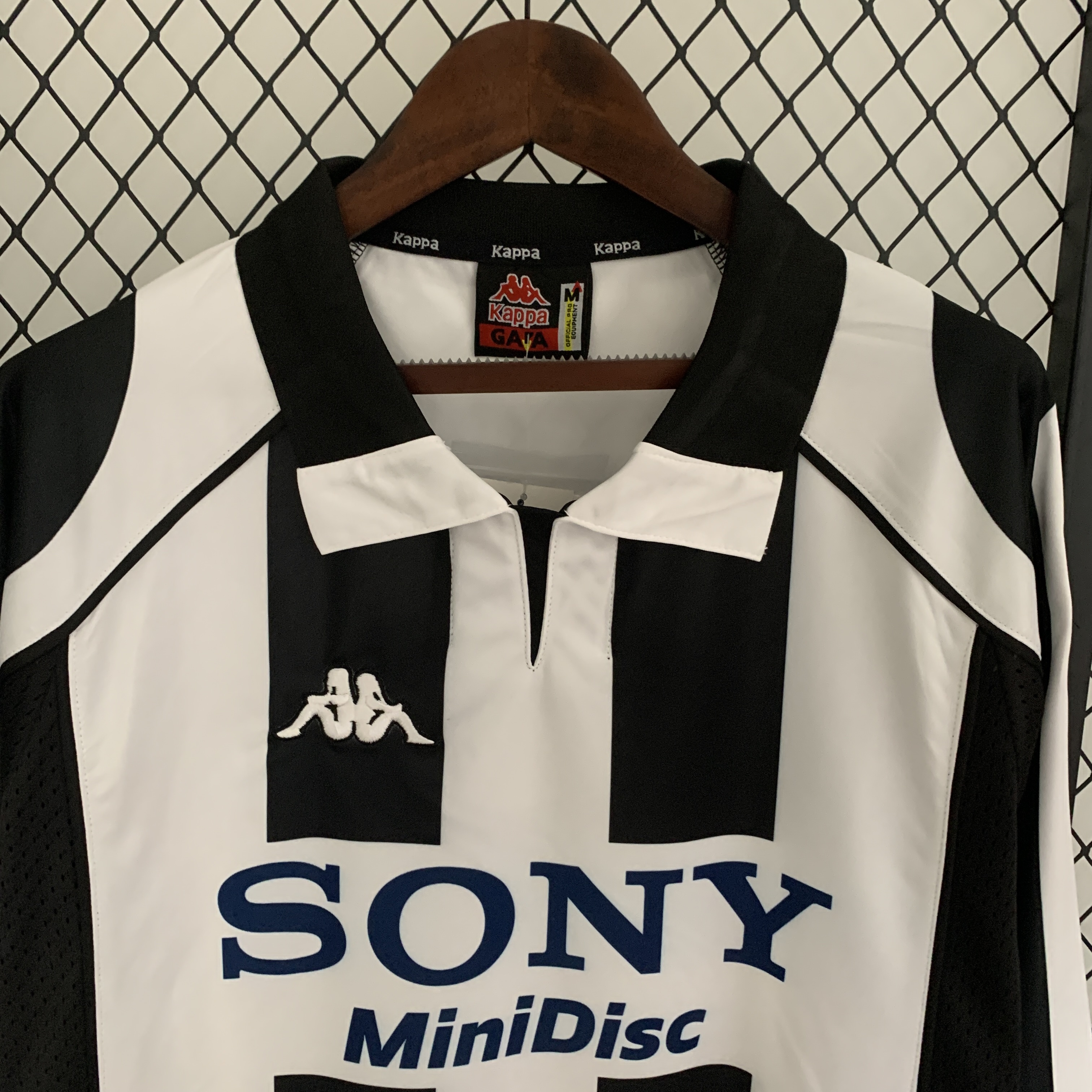 Camisola Principal Juventus 1997/1998 - Versão adepto - Manga comprida 5