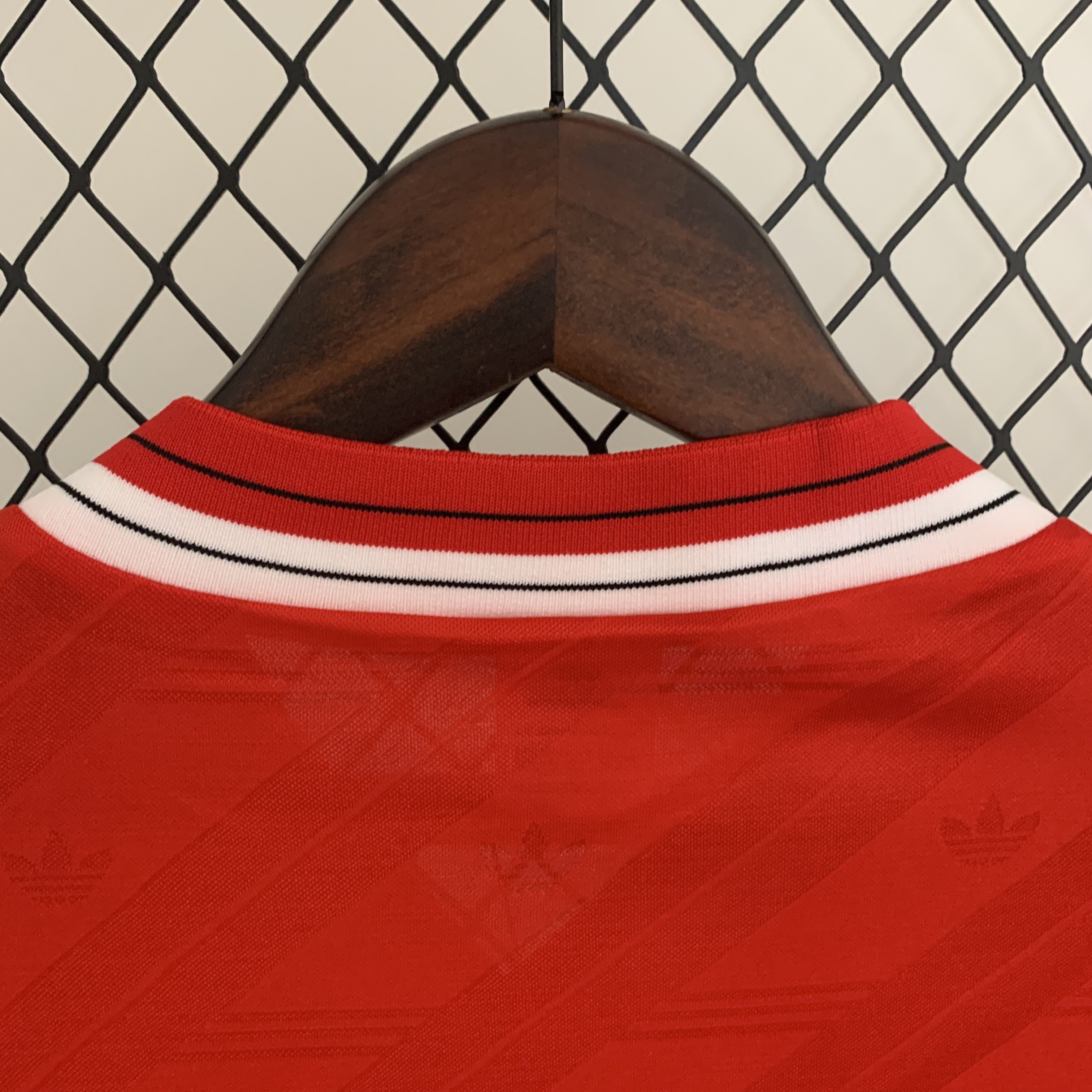 Camisola principal Manchester United 1986/1988 - versão adepto - Manga comprida 6