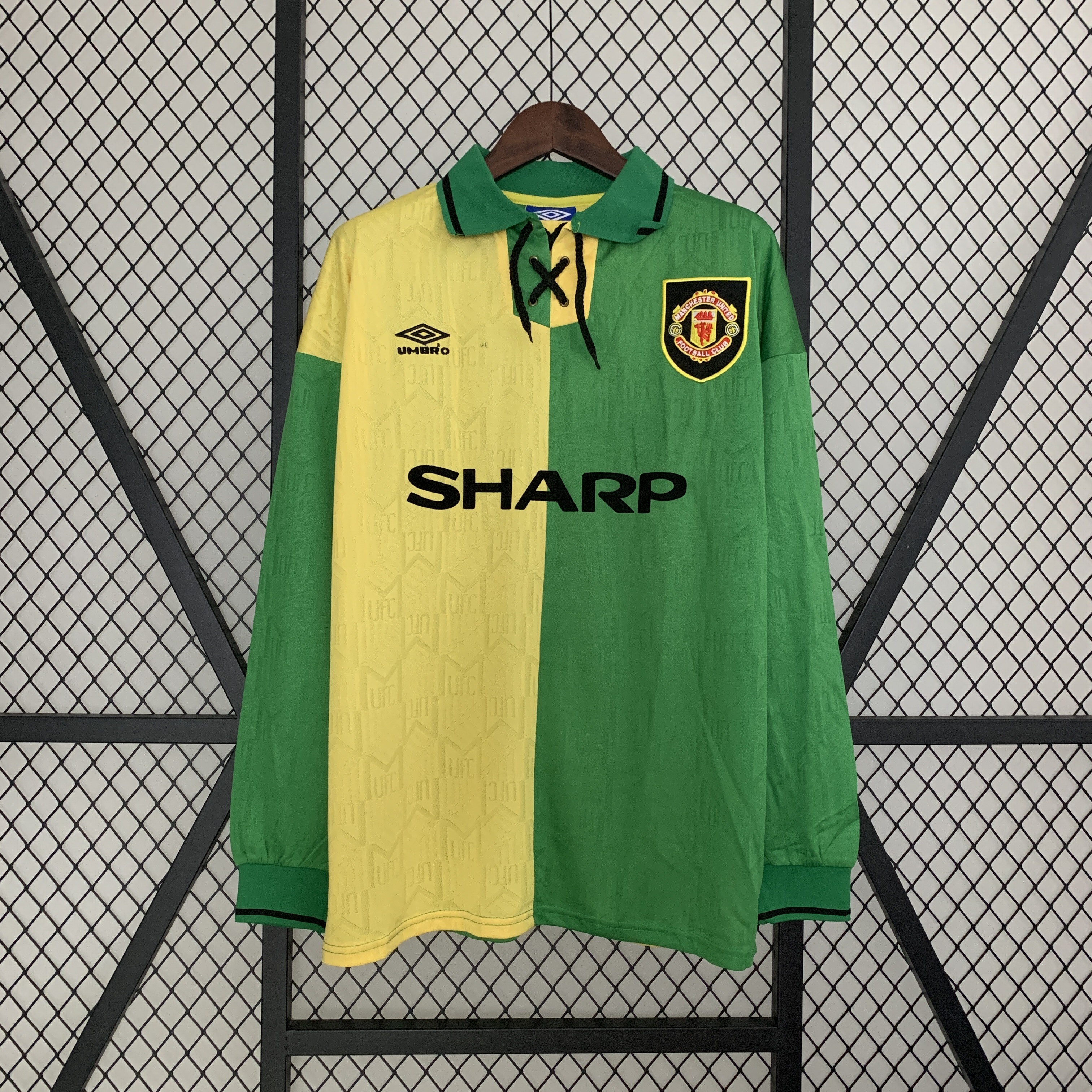 3ª Camisola Manchester United 1992/1994 - versão adepto - Manga comprida 1