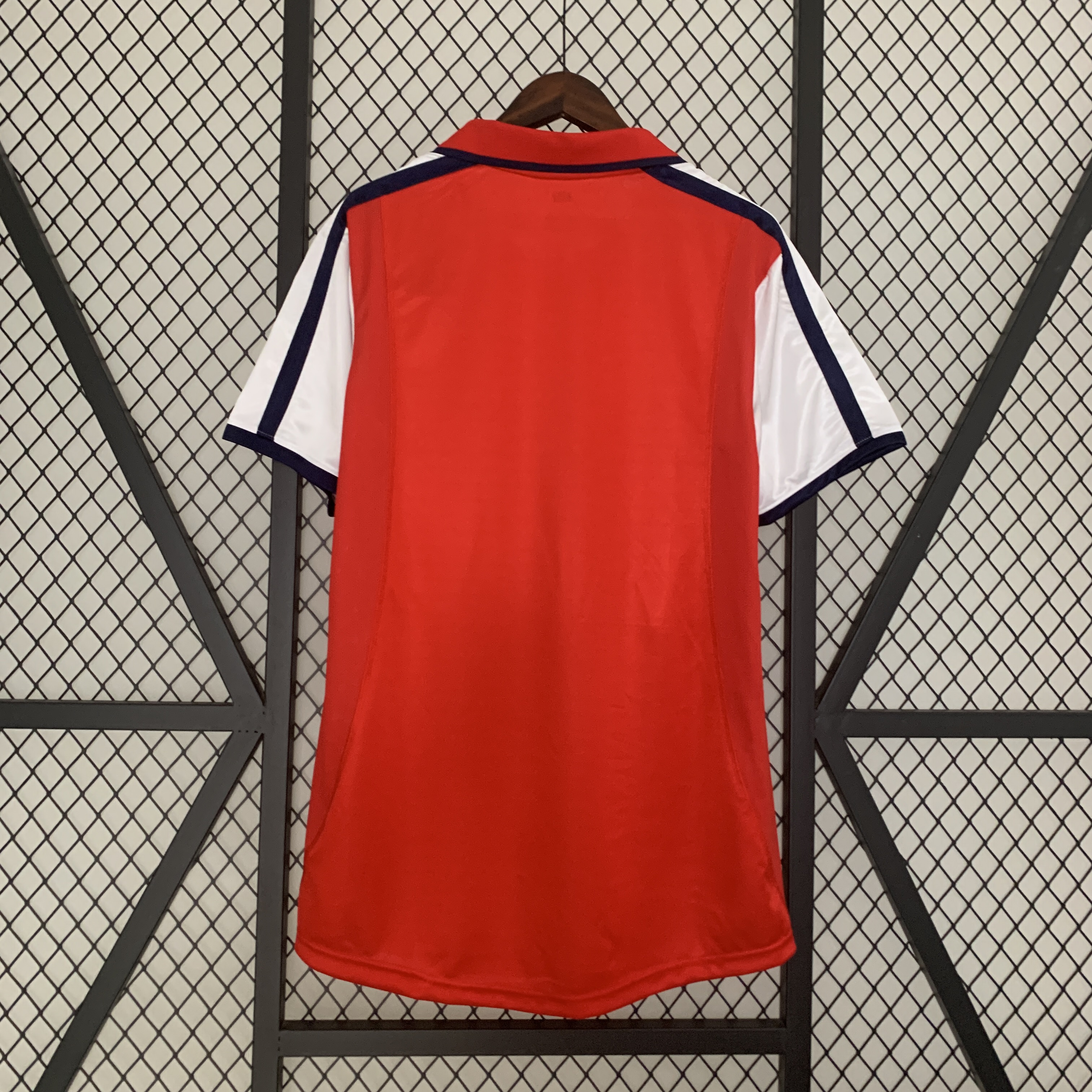 Camisola principal Arsenal 2000/2002 - Versão adepto 3
