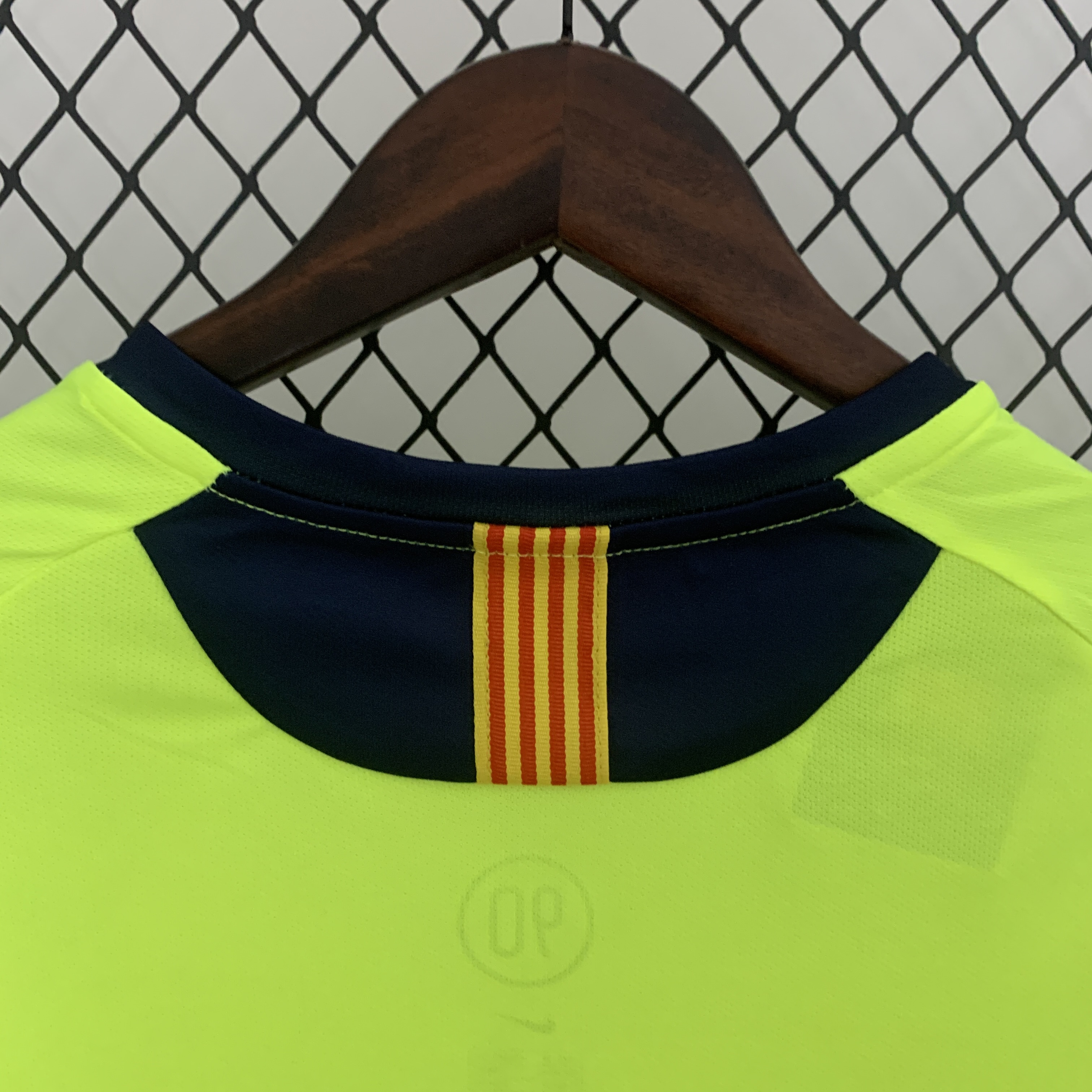 Camisola alternativa Barcelona 2005/2006 - Versão adepto 7