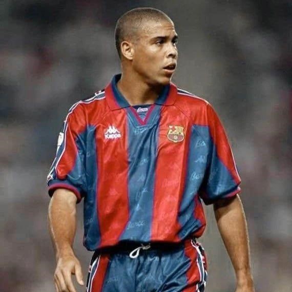 Camisola principal Barcelona 1996/1997 Manga comprida - Versão adepto 2