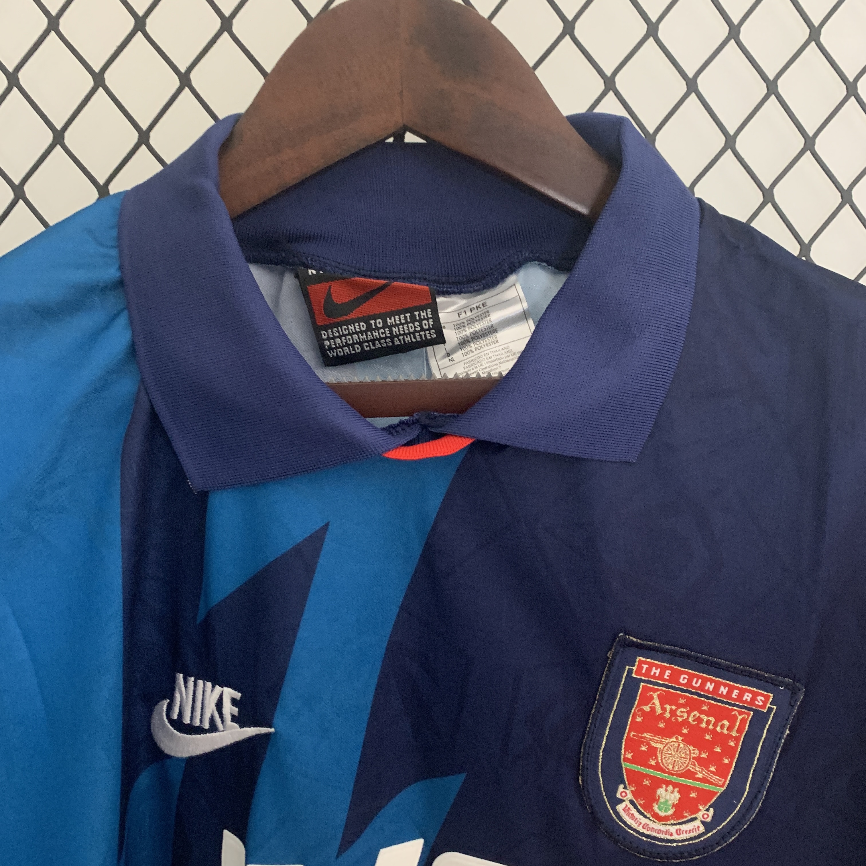 Camisola alternativa Arsenal 1995/1996 - Versão adepto - Manga comprida  6