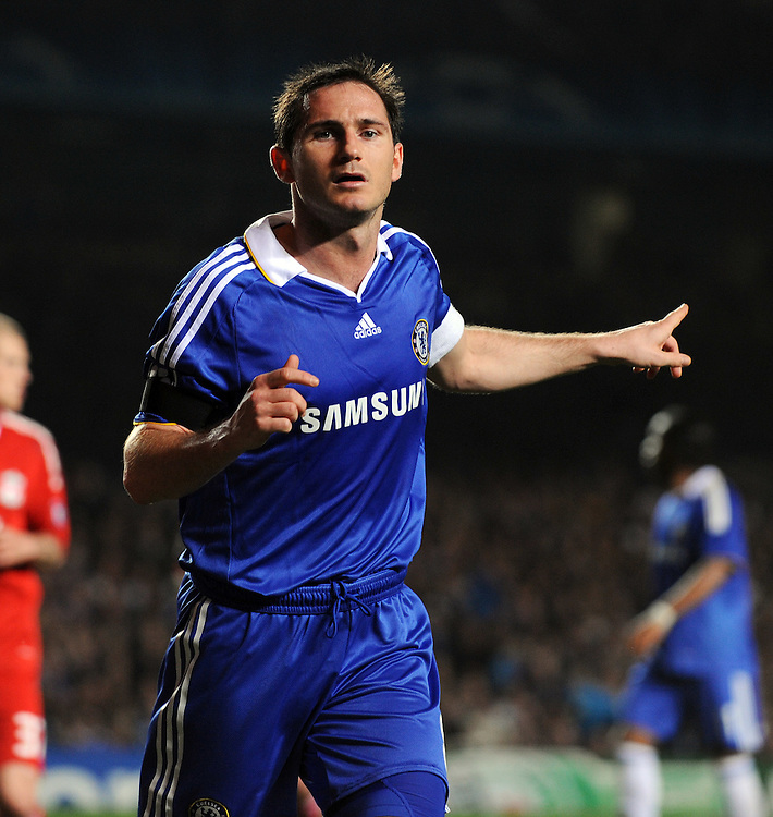 Camisola Principal Chelsea 2008/2009 Final UCL - Versão adepto 2