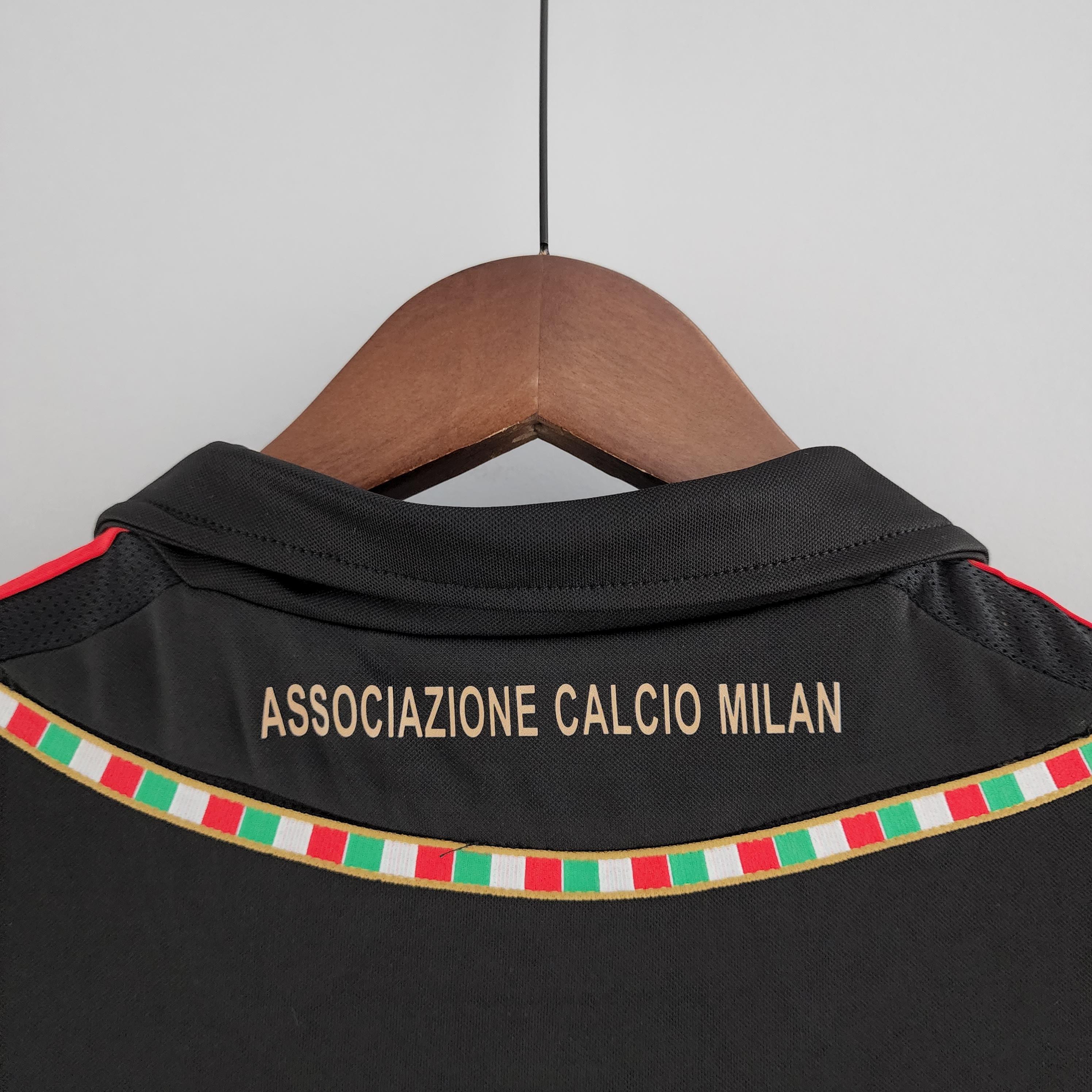 3ª Camisola Ac Milan 2011/2012 - Versão adepto 7