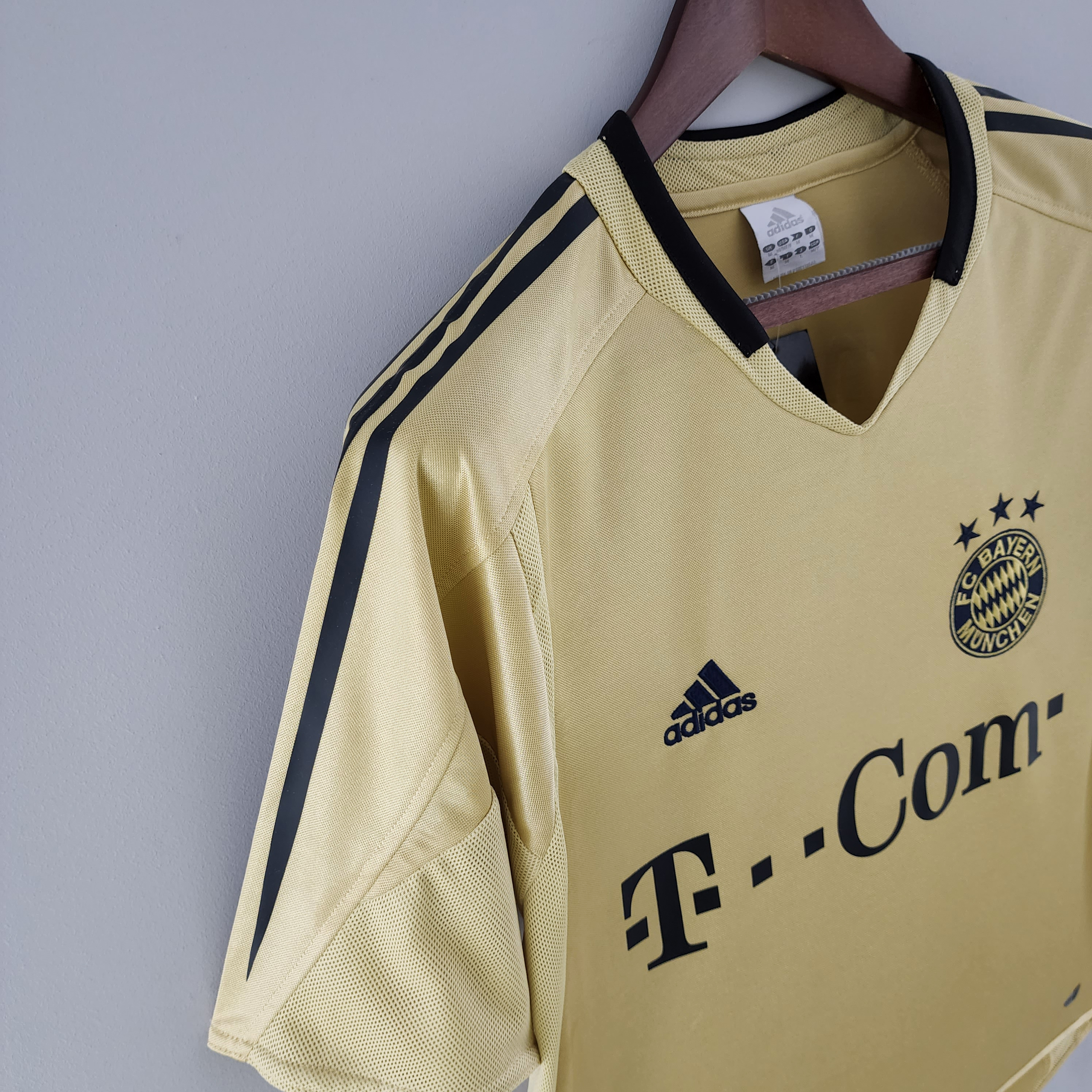 Camisola alternativa Bayern Munique 2004/2005 - Versão adepto 7