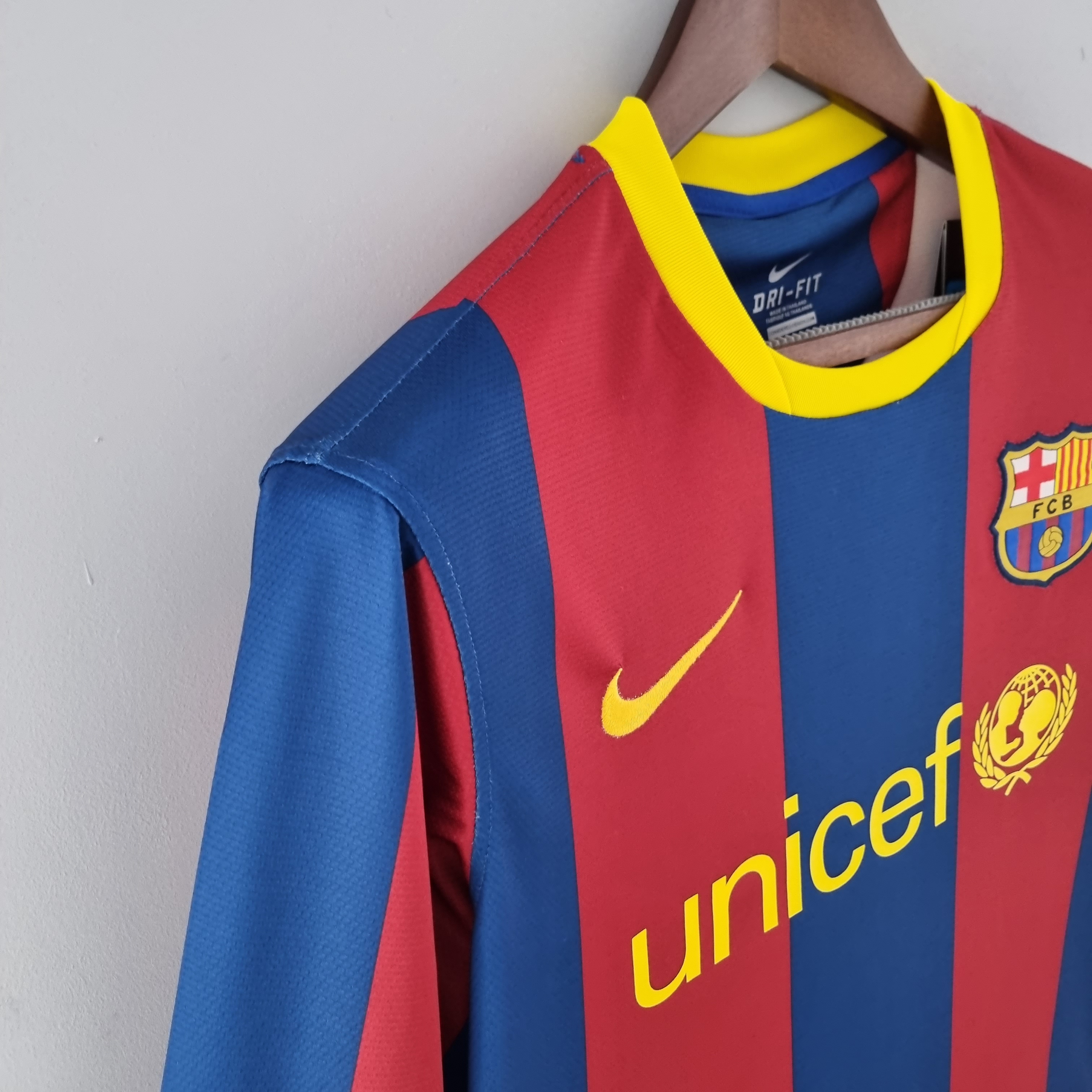 Camisola principal Barcelona 2010/2011 Manga comprida - Versão adepto 8