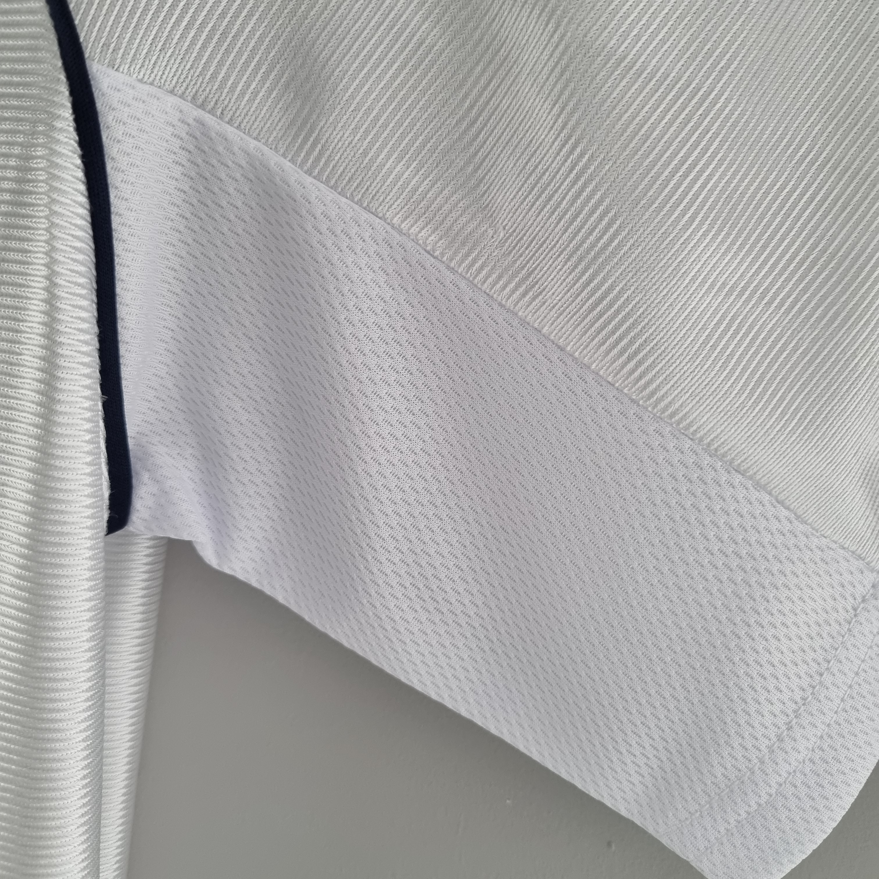 Camisola principal Real Madrid 1999/2000 - Versão adepto 12