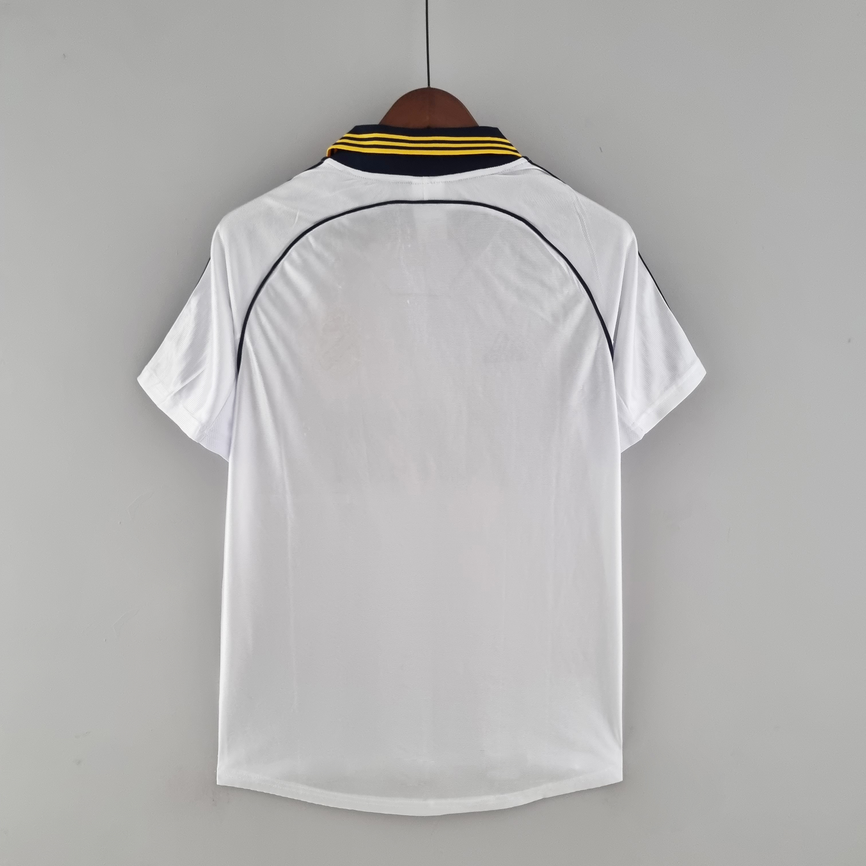 Camisola principal Real Madrid 1999/2000 - Versão adepto 3