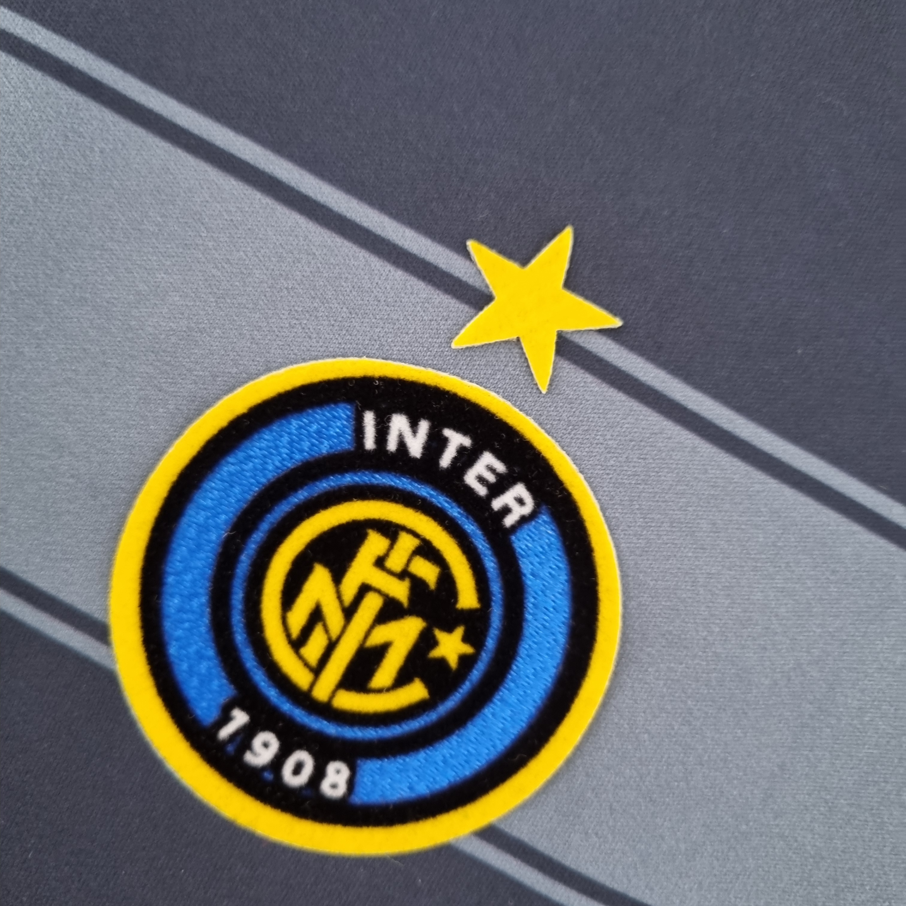 3ª Camisola Inter 2004/2005 - Versão adepto 4