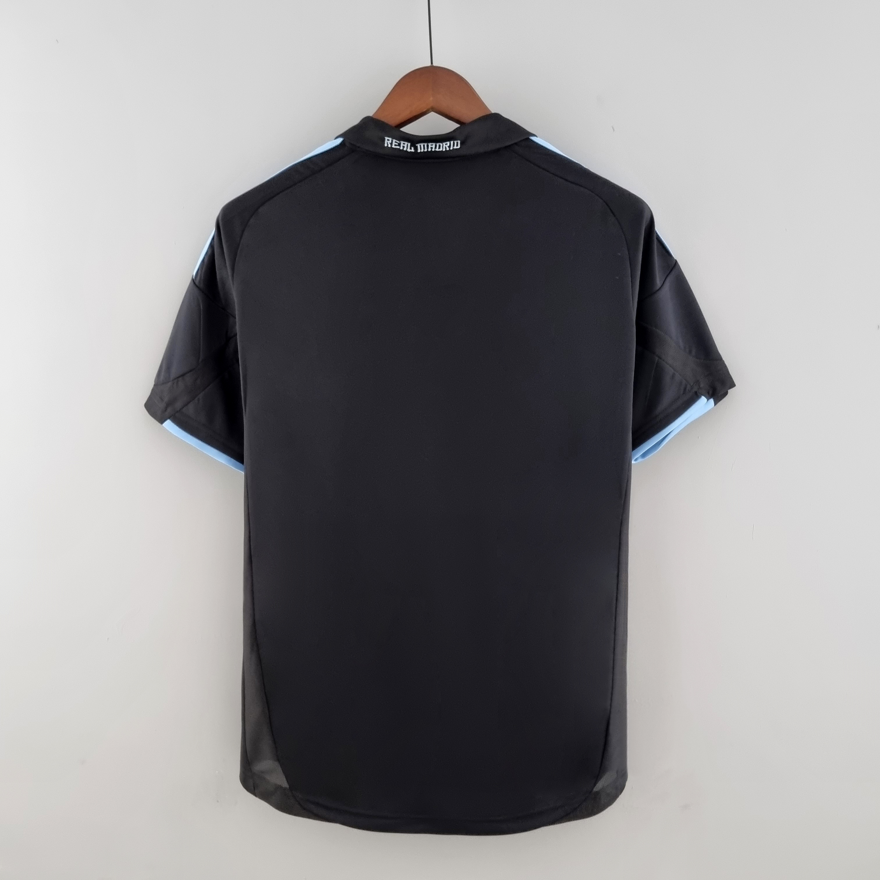 Camisola alternativa Real Madrid 2009/2010 - Versão adepto 3