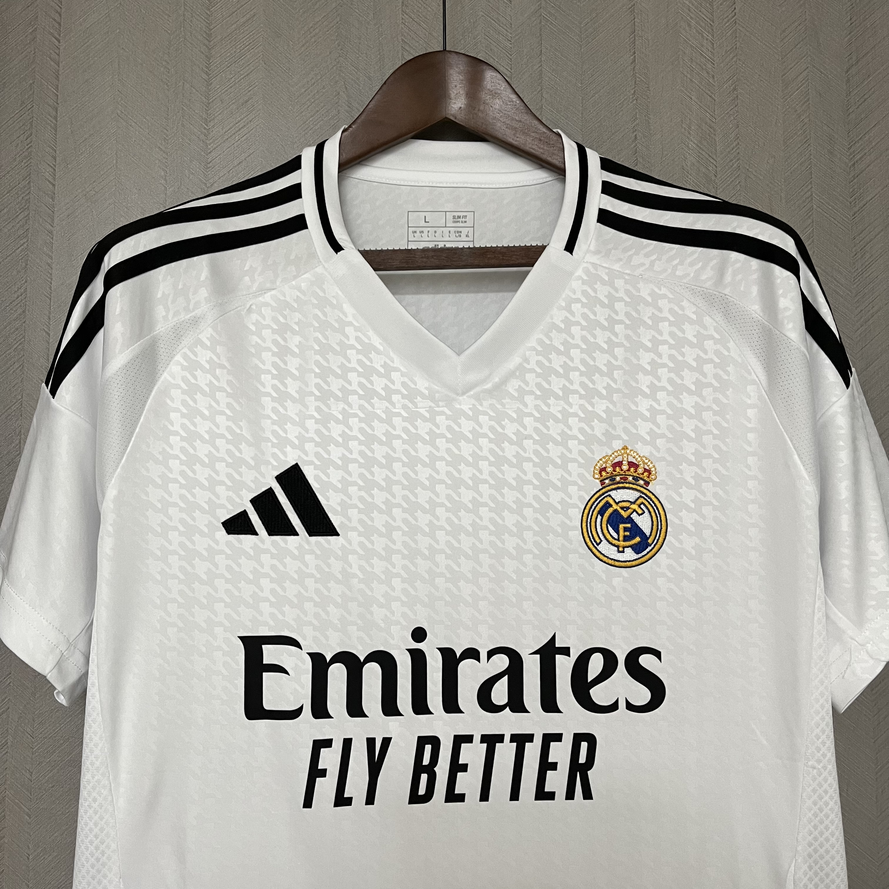 Camisola Principal Real Madrid 24/25 - Versão Adepto 9