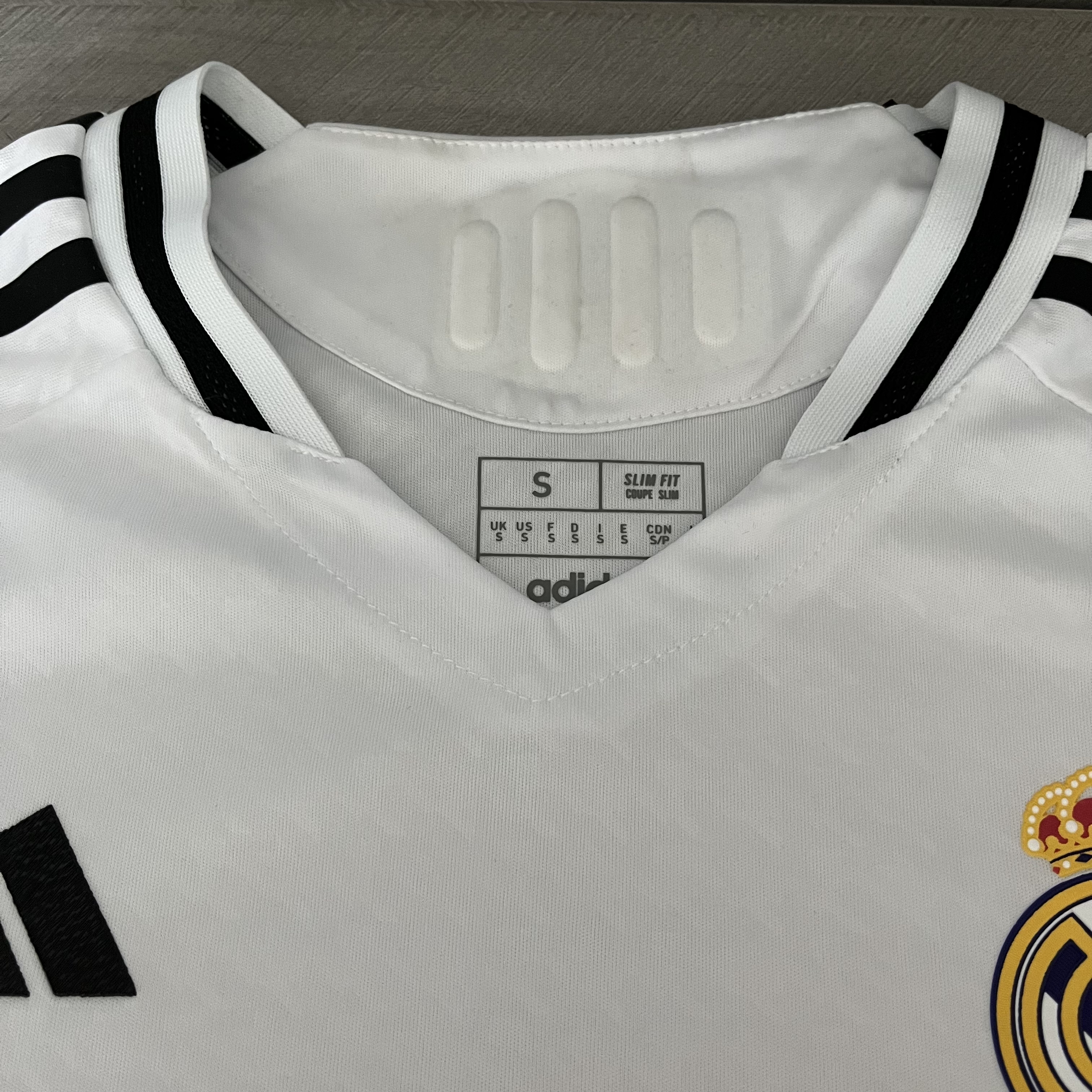 Camisola principal Real Madrid 24/25 - Versão Jogador 9