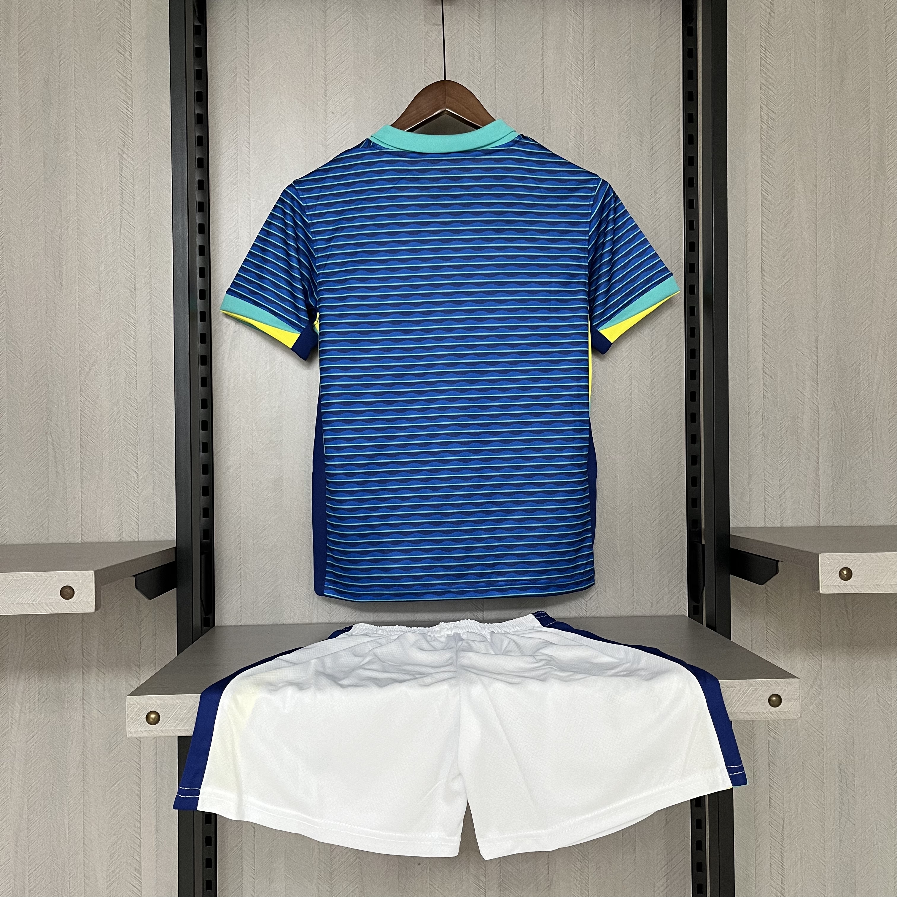 Kit Criança Brasil alternativo 2024 2