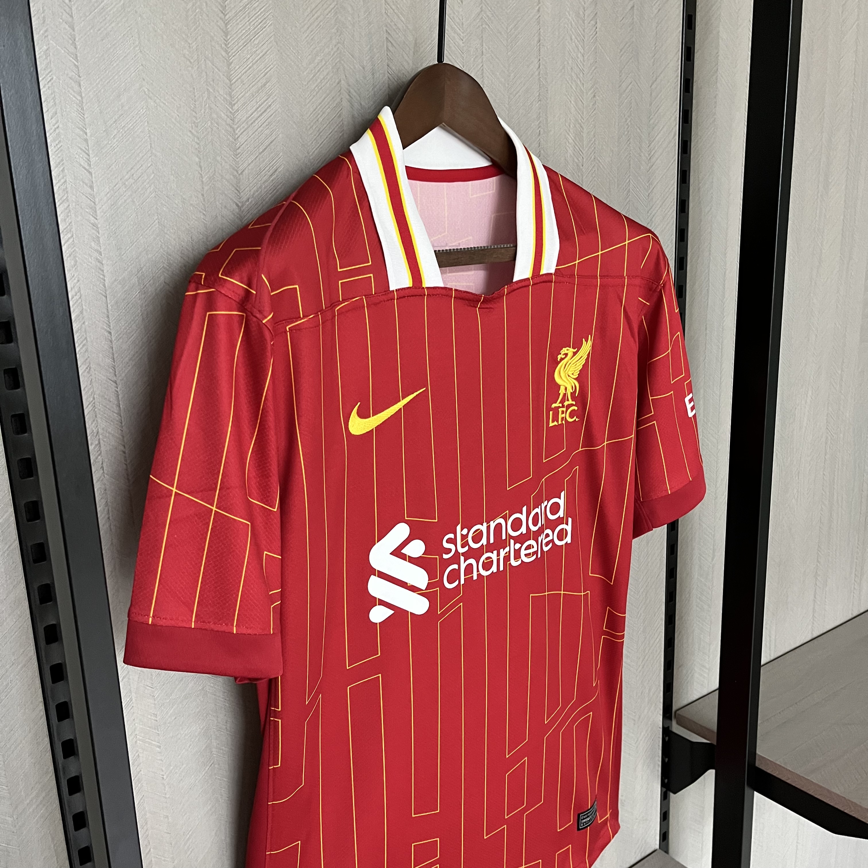 Camisola principal Liverpool 24/25 - Versão Adepto 9