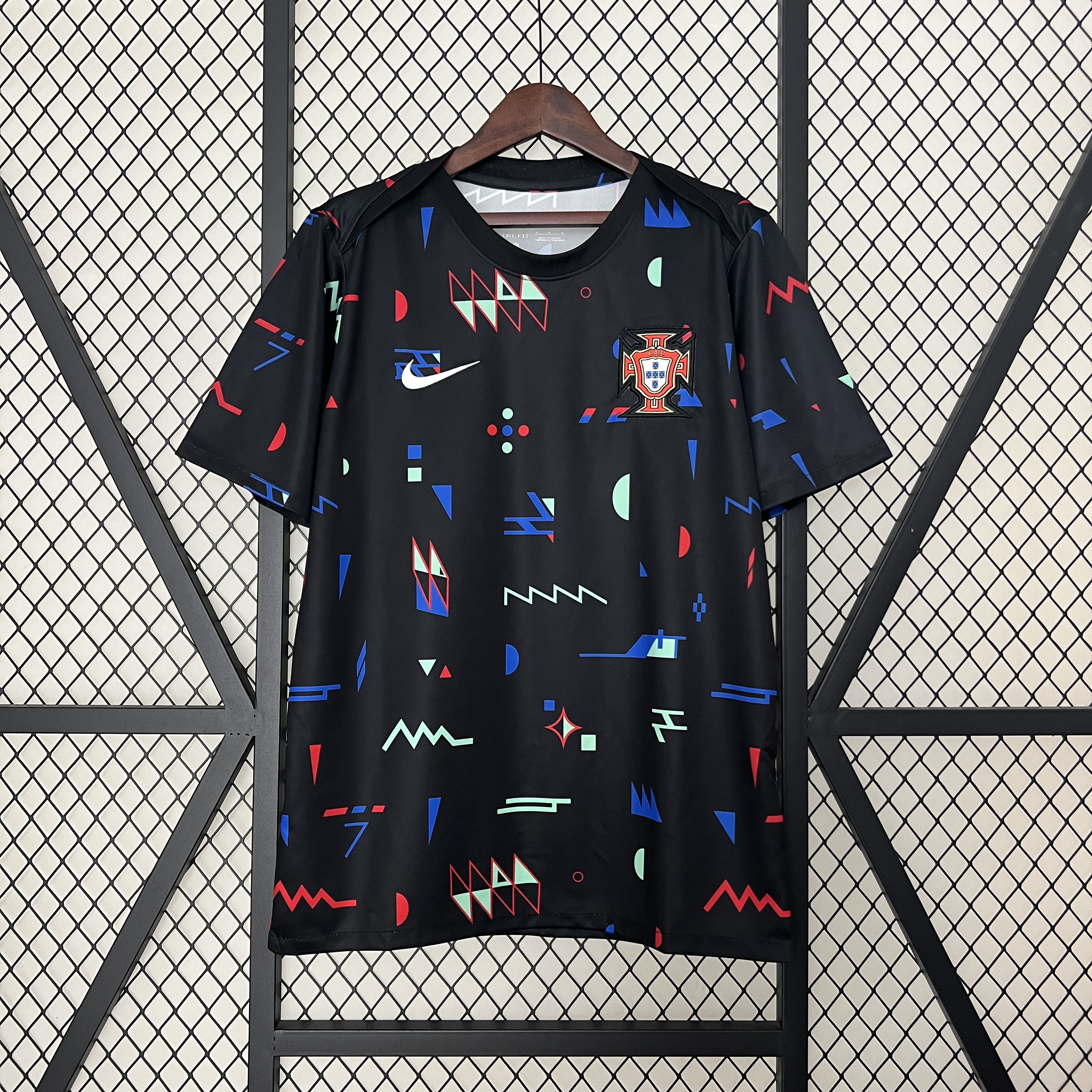 Camisola de Aquecimento Portugal Euro 2024 1
