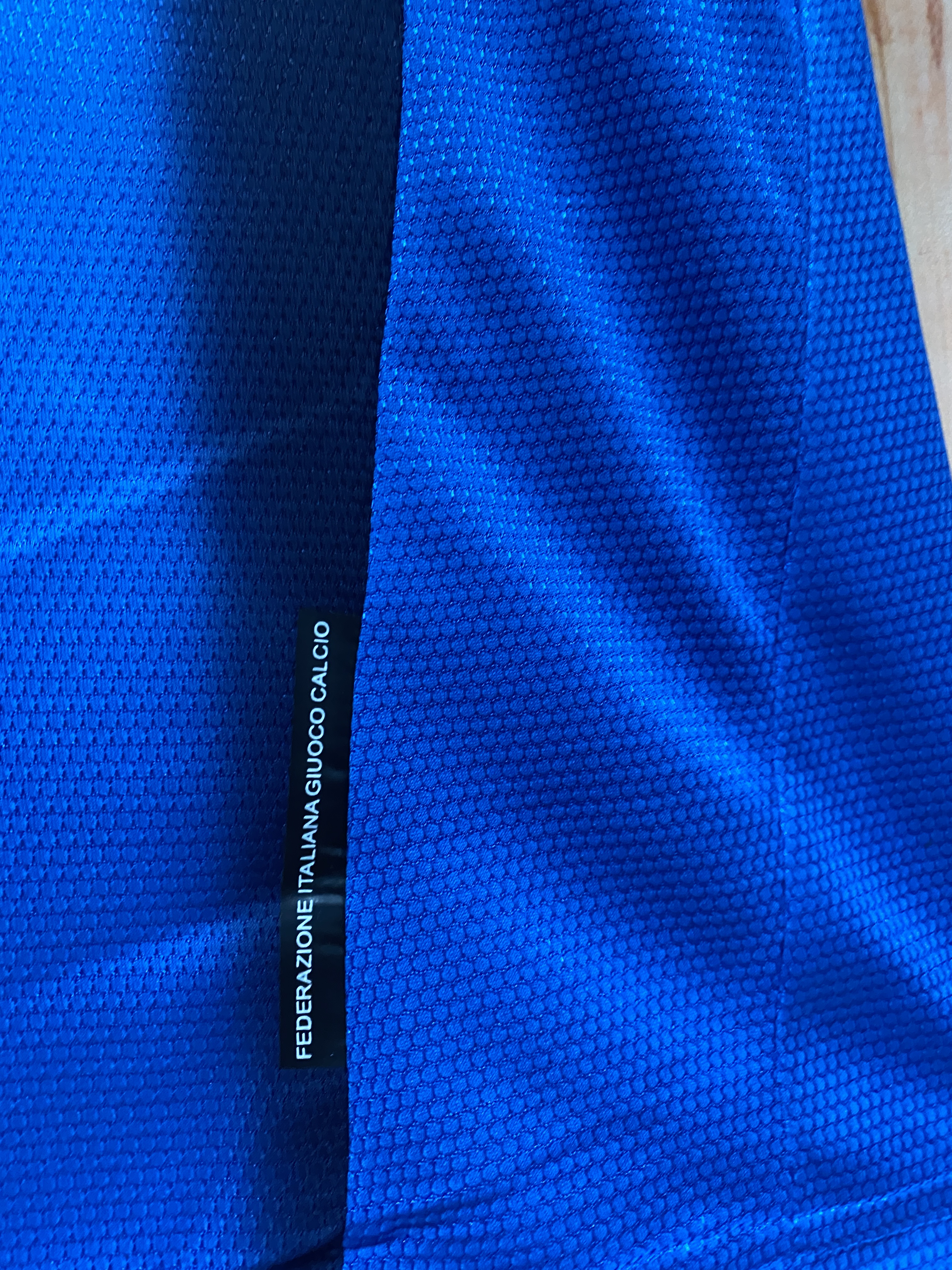 Camisola Principal Itália 2006- Versão adepto 7