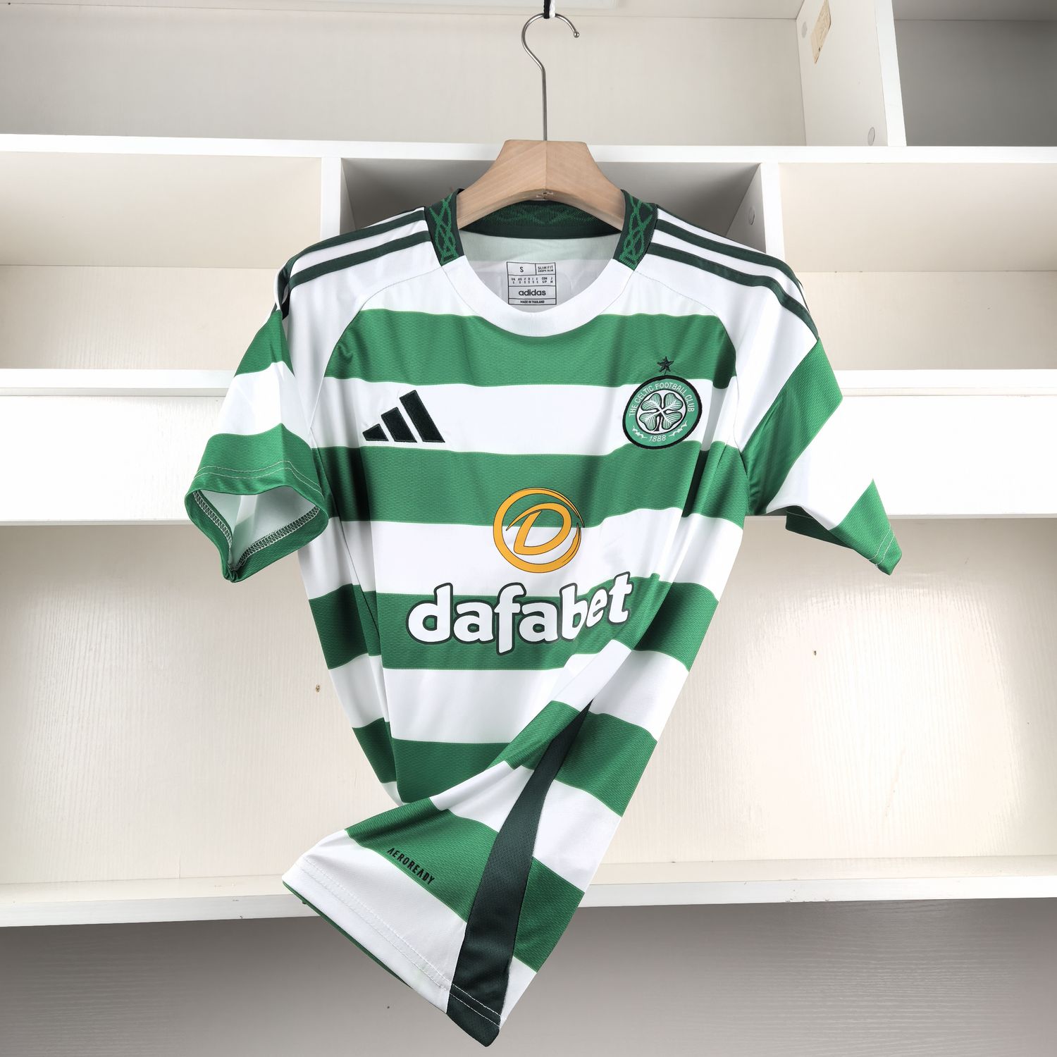 Camisola principal Celtic 24/25 - Versão adepto 1