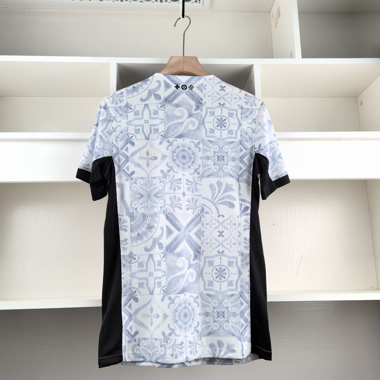 Camisola Portugal X Louis Vuitton - Versão jogador  2