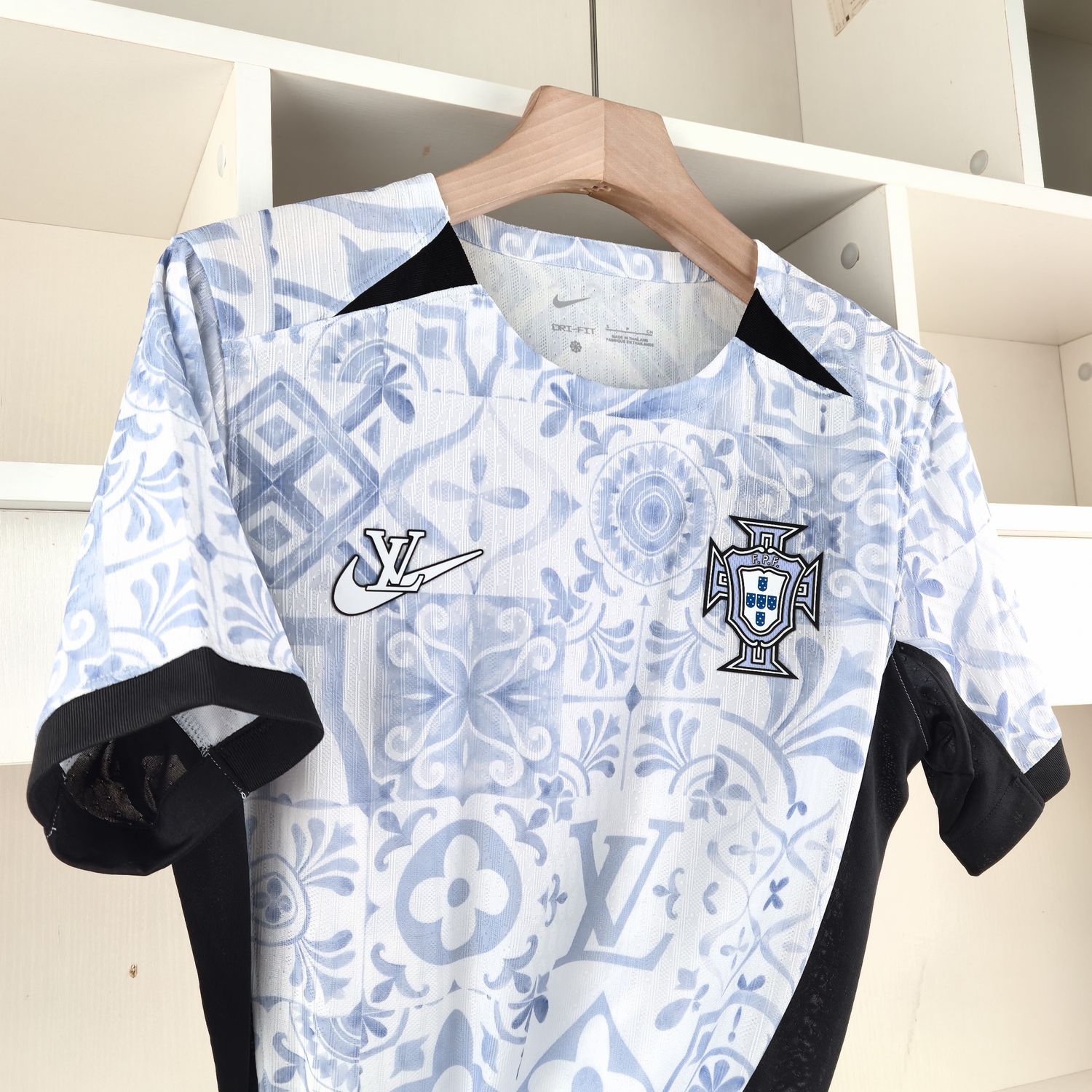 Camisola Portugal X Louis Vuitton - Versão jogador  6
