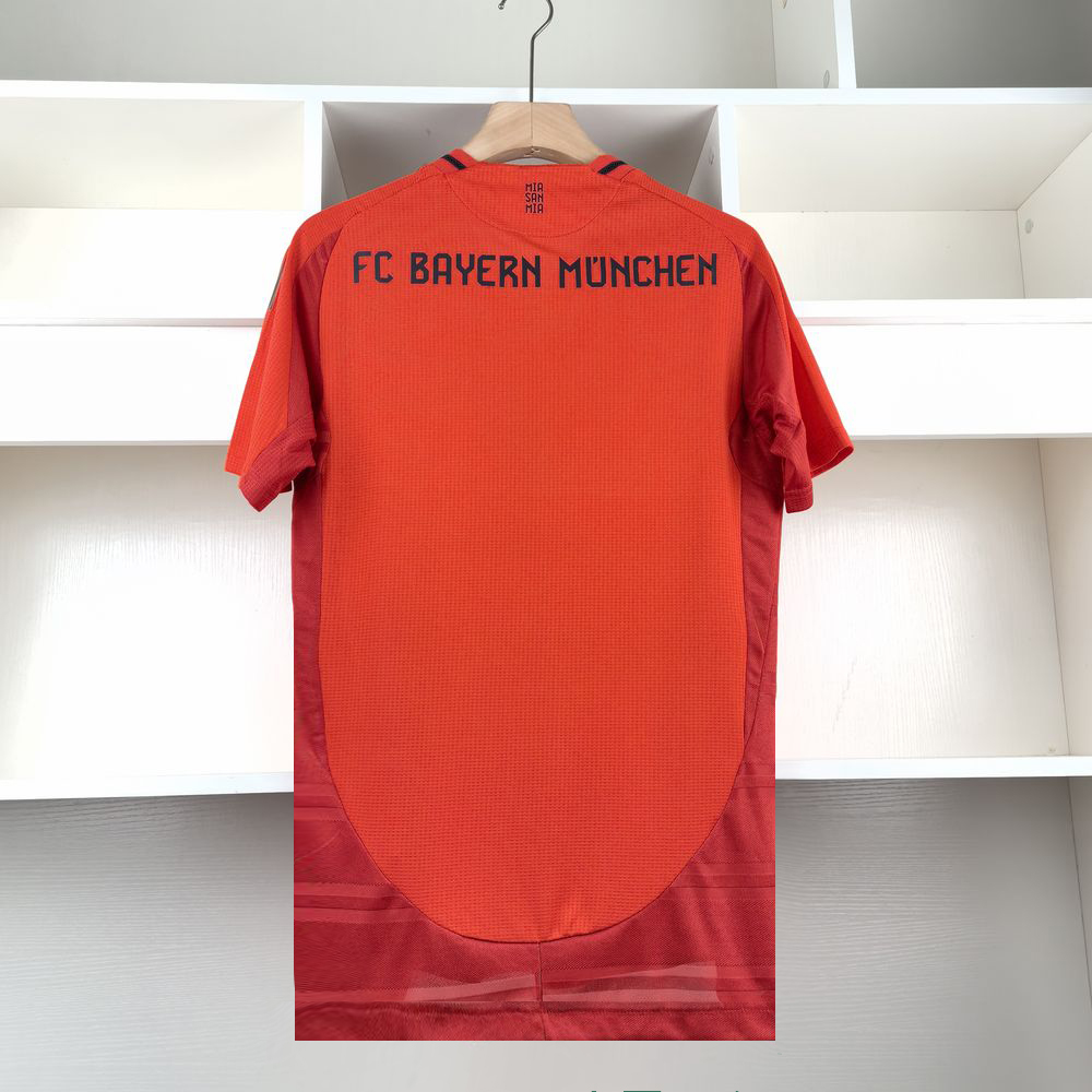 Camisola Principal Bayern Munique 24/25 - Versão jogador 4