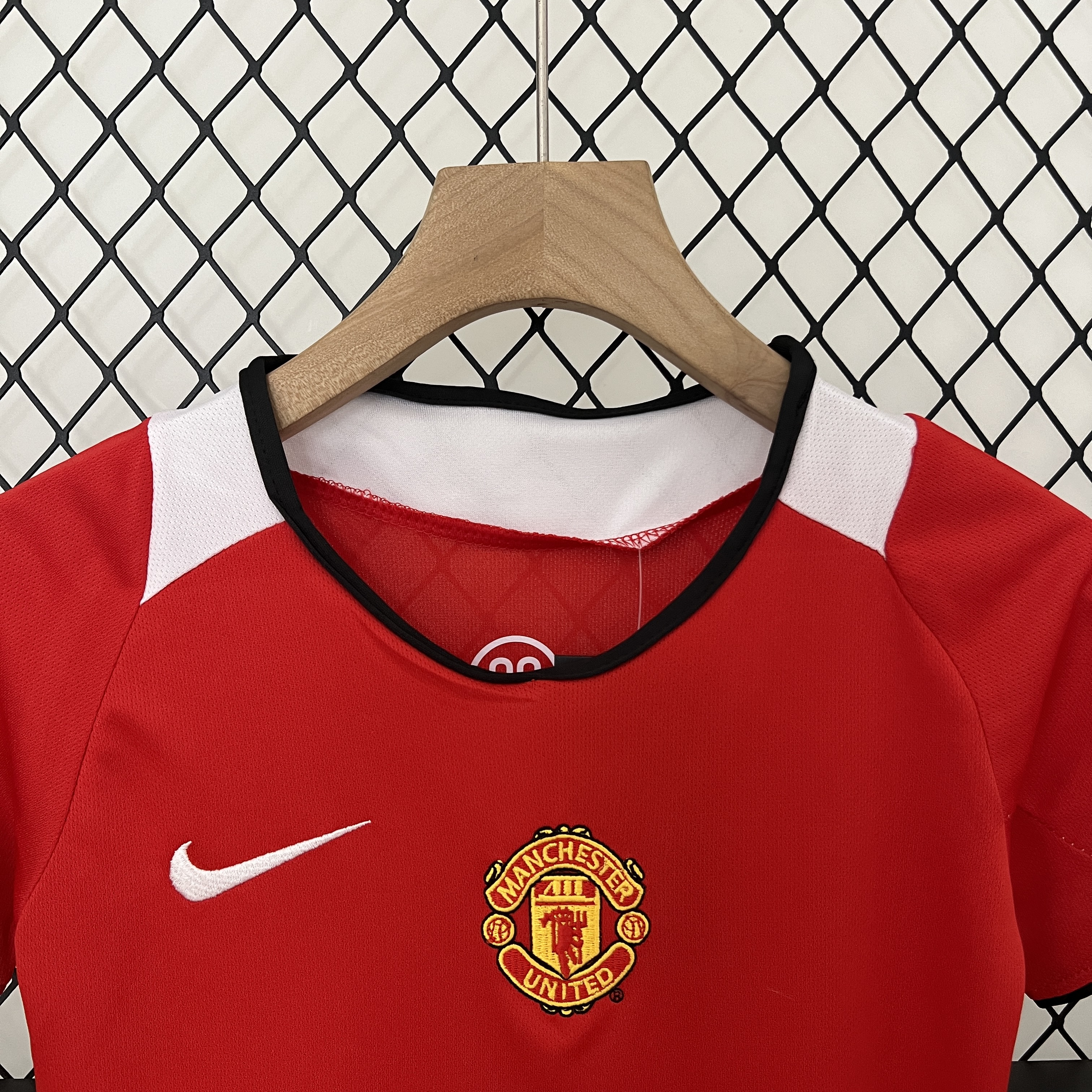 Kit Criança Man United principal 2005/2006 5