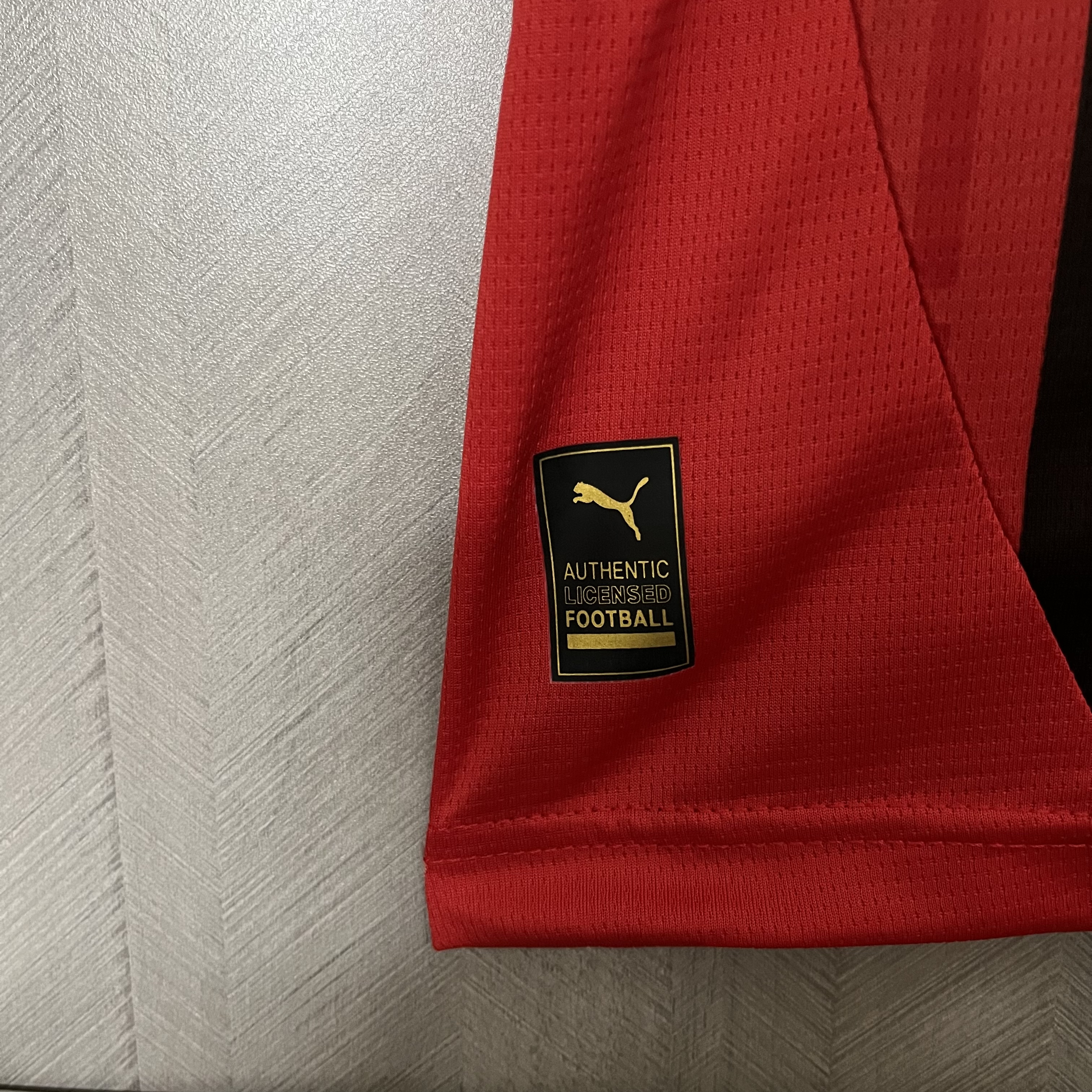 Kit Criança AC Milan principal 24/25 10