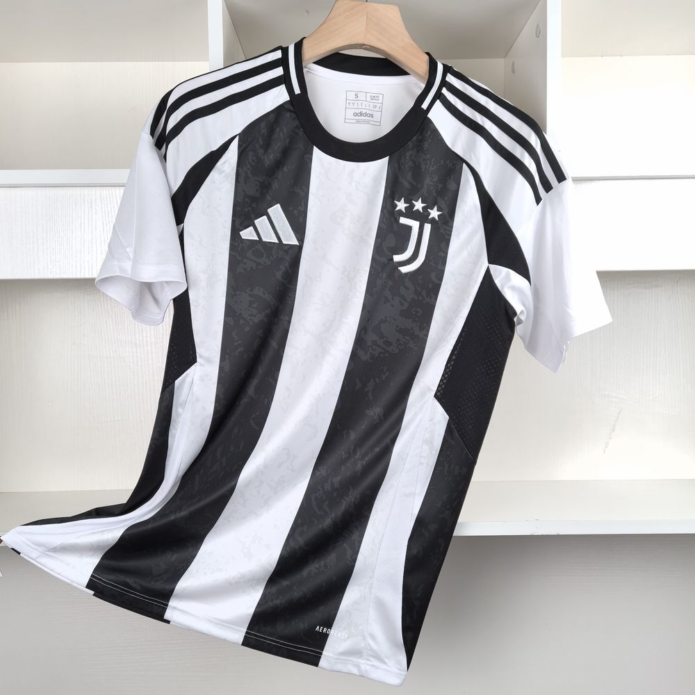 Camisola principal Juventus 24/25 - Versão adepto 3