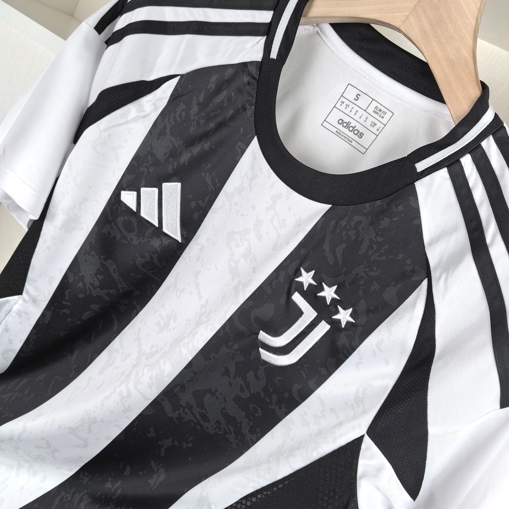 Camisola principal Juventus 24/25 - Versão adepto 7