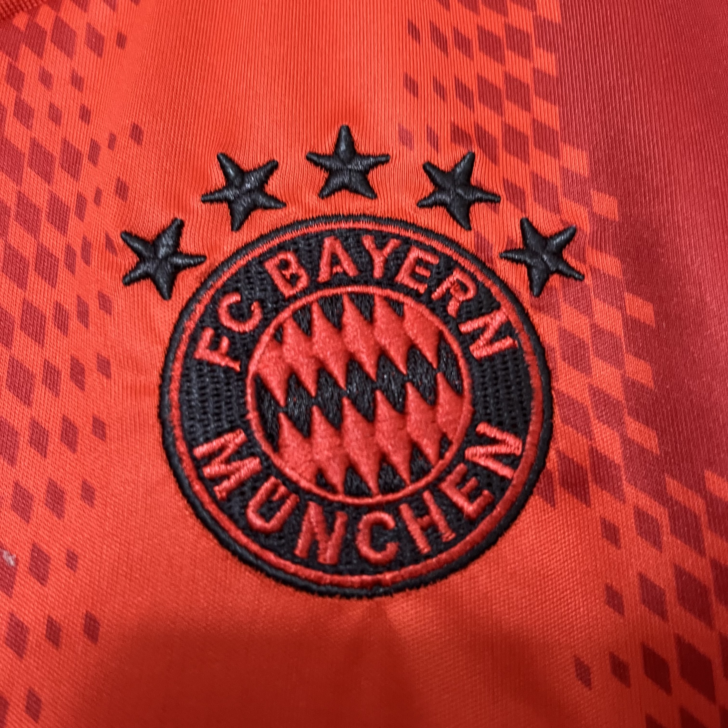 Kit Criança Bayern Principal 24/25 4