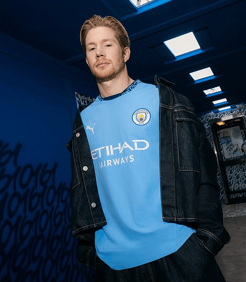 Camisola Principal Man City 24/25 - De Bruyne 17 - Versão feminina