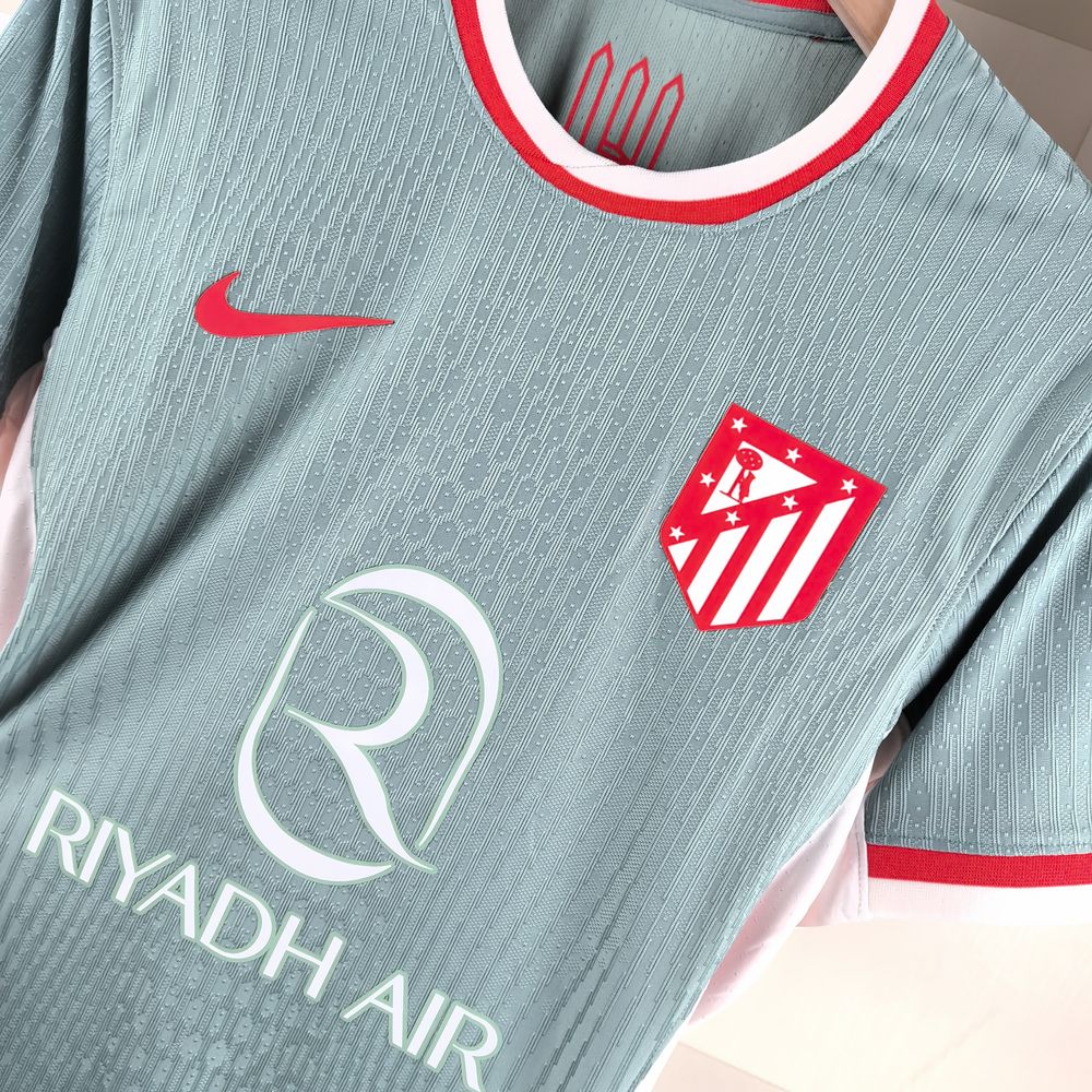 Camisola alternativa Atlético de Madrid 24/25 Versão jogador 7