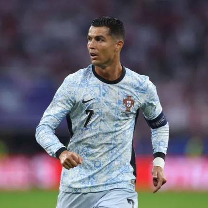 Camisola alternativa Portugal Euro 2024 - Ronaldo 7 4