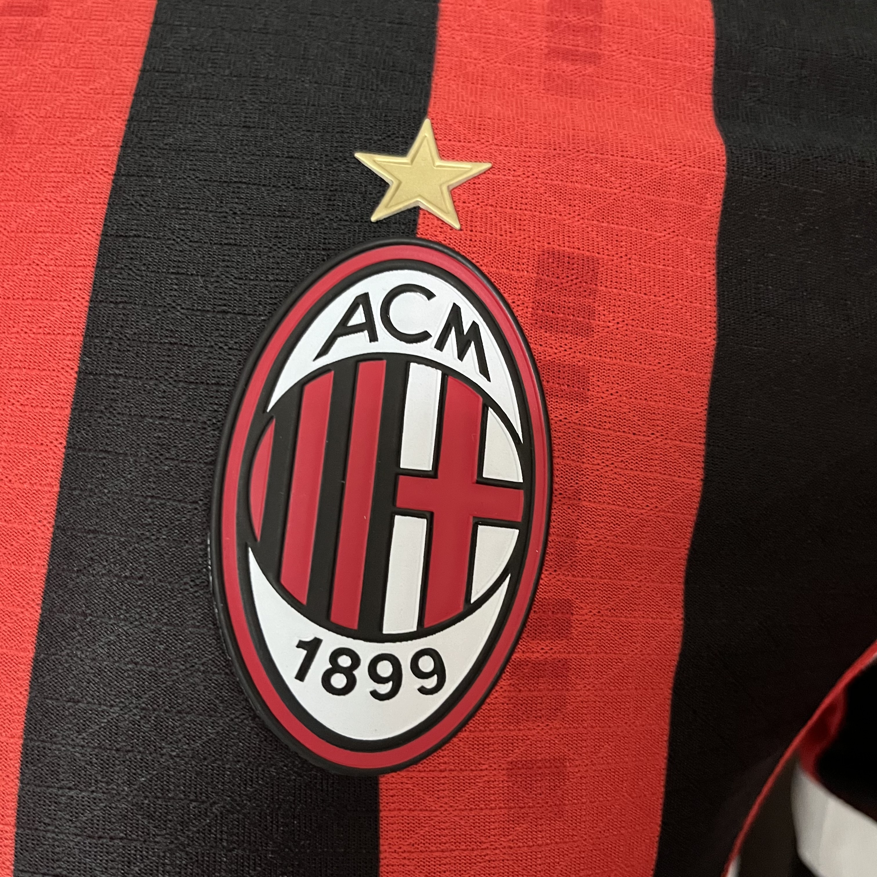 Camisola principal Ac Milan 24/25 - Versão Jogador 4