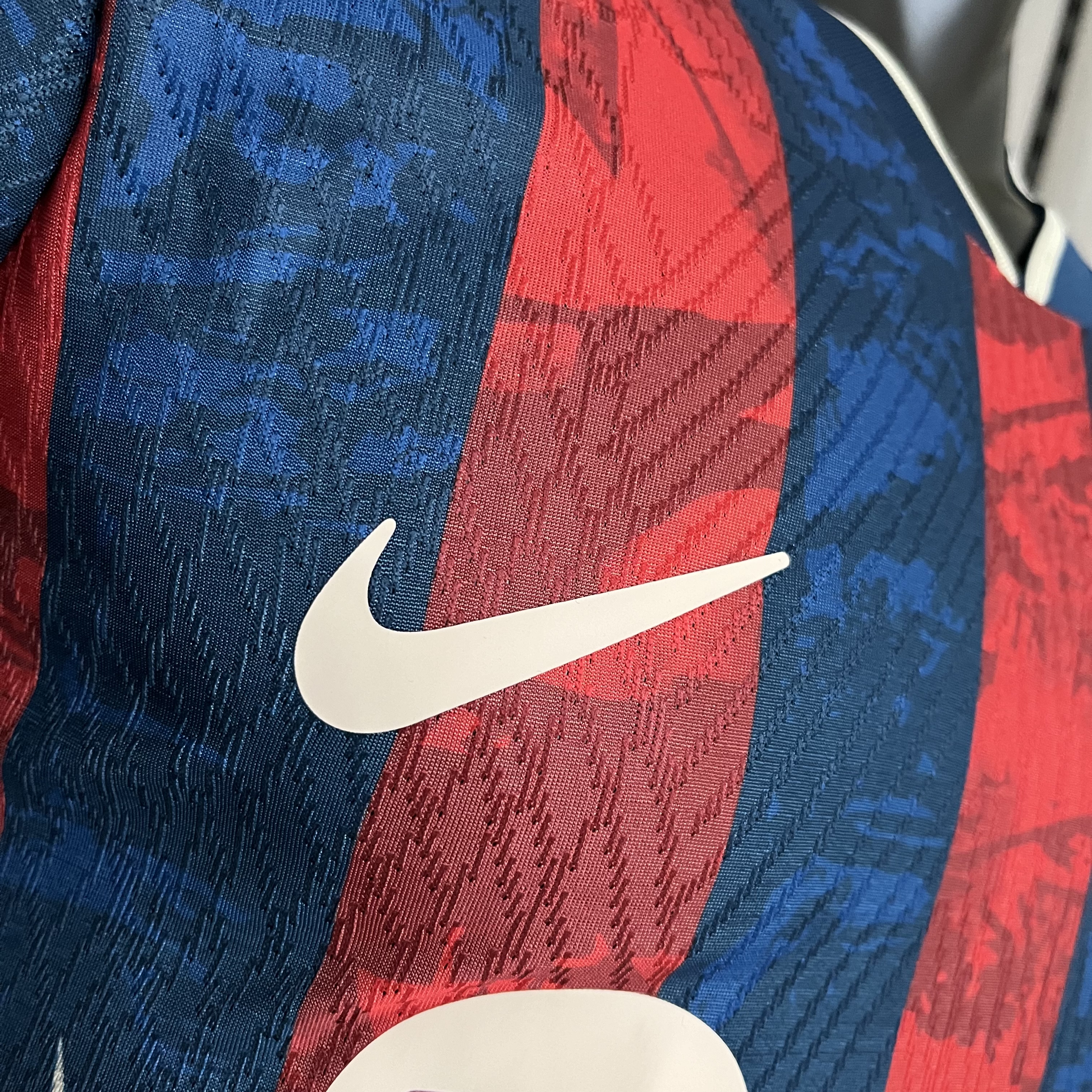 Camisola Barcelona Edição especial - Versão jogador 4