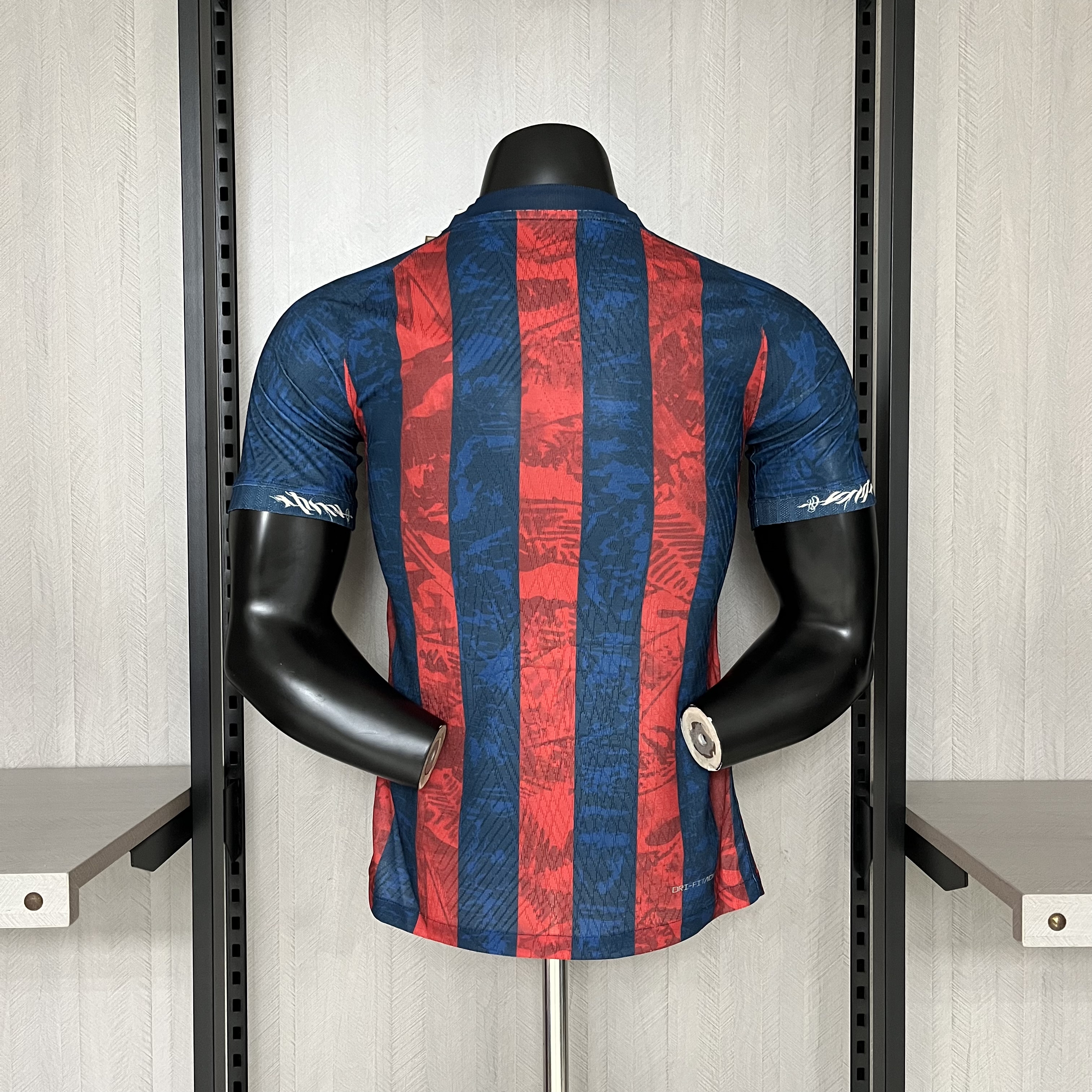 Camisola Barcelona Edição especial - Versão jogador 2