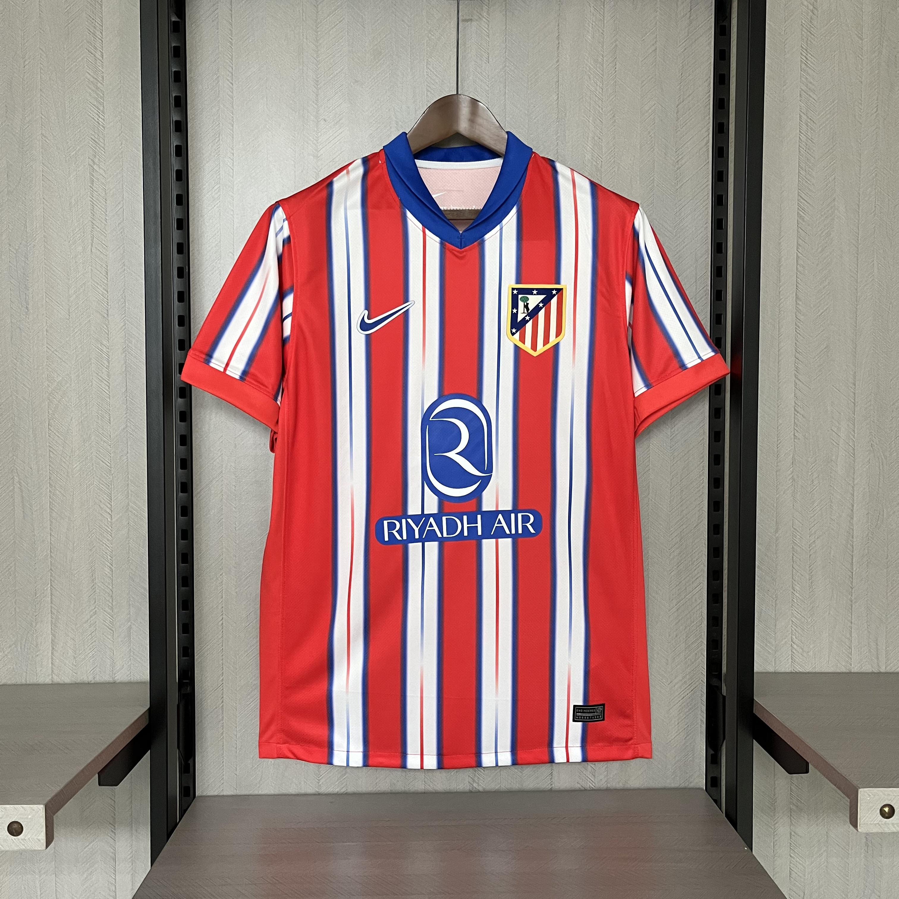 Camisola principal Atlético de Madrid 24/25 Versão adepto 1