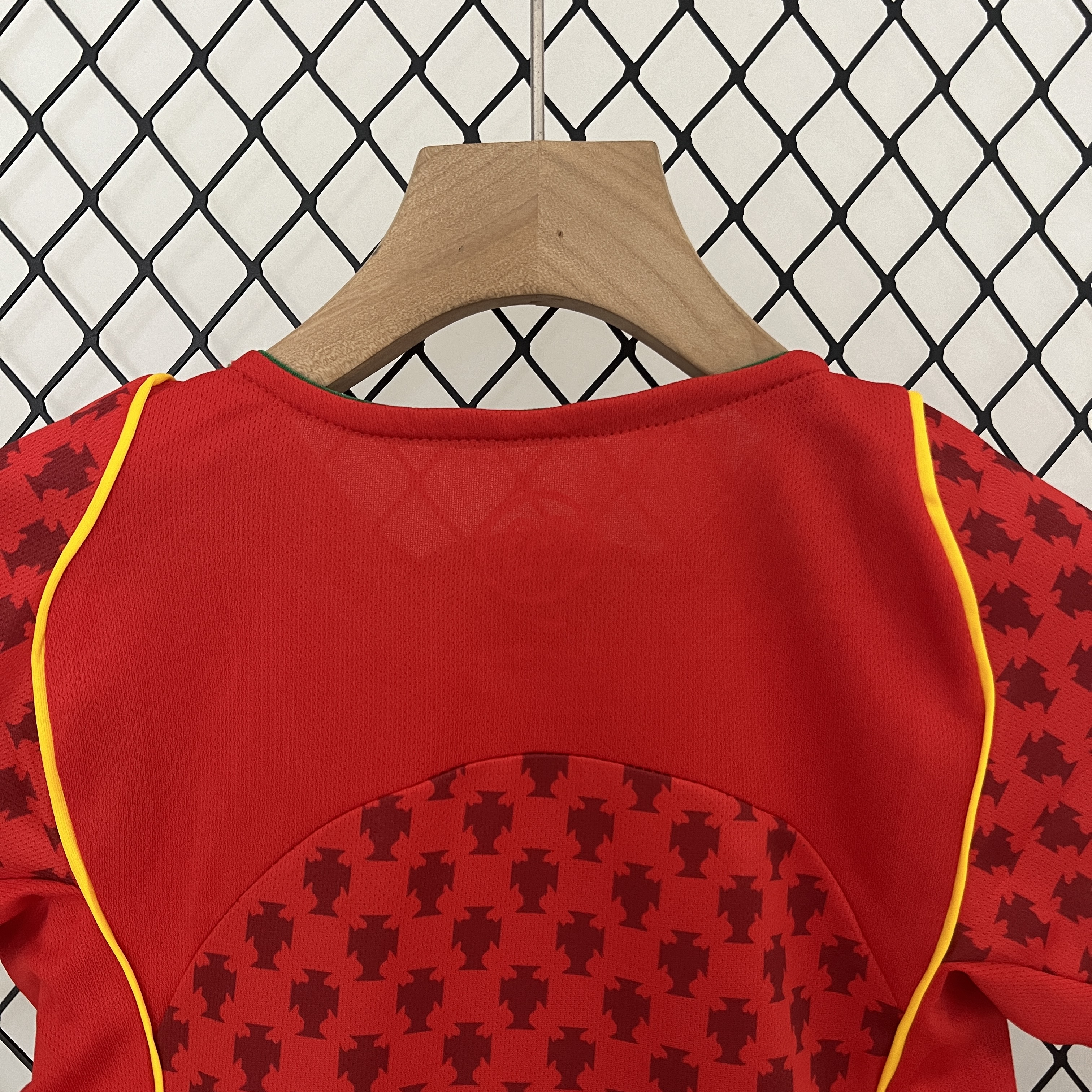 Kit Criança Portugal principal Euro 2004 7