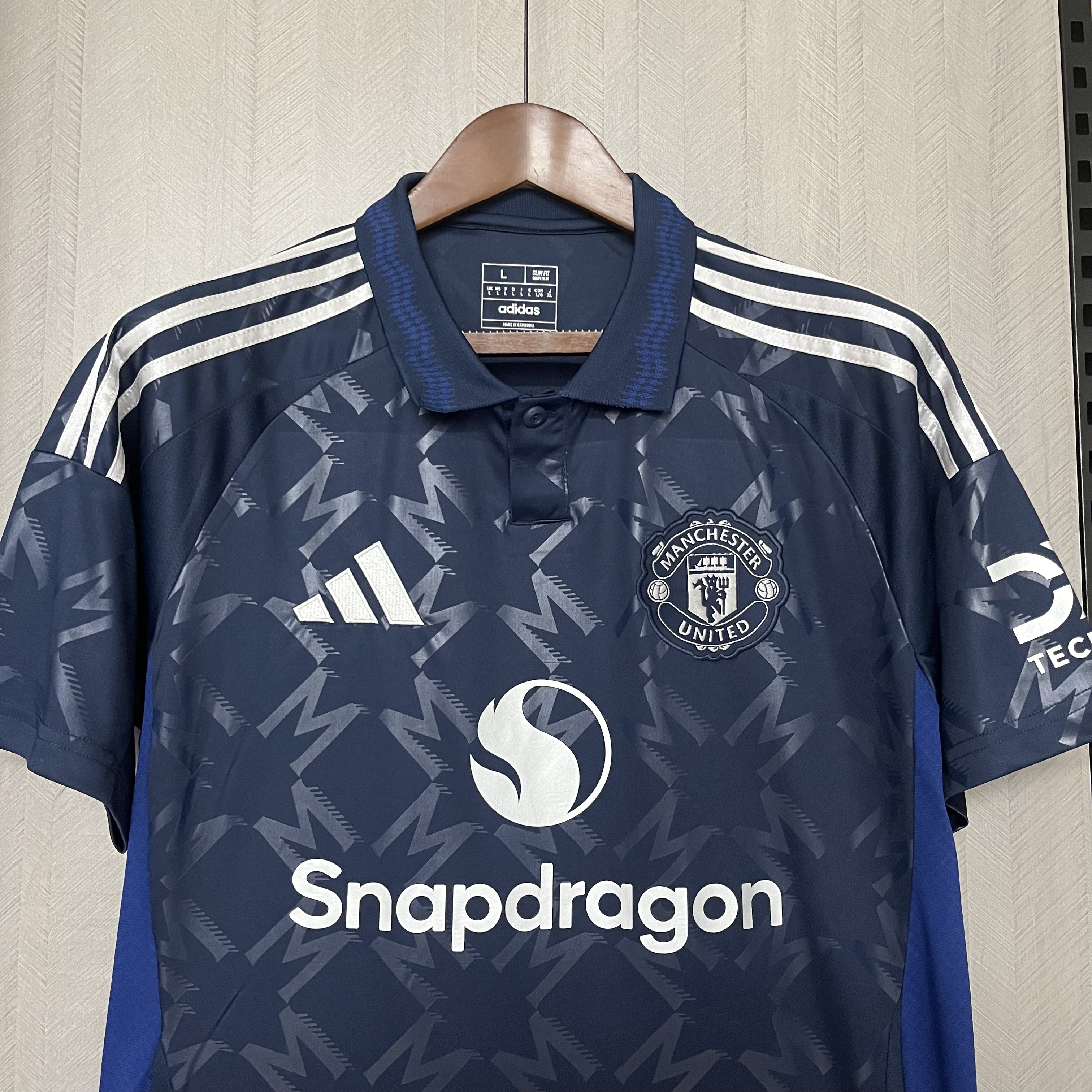 Camisola alternativa Man Utd 24/25 - Versão adepto 6