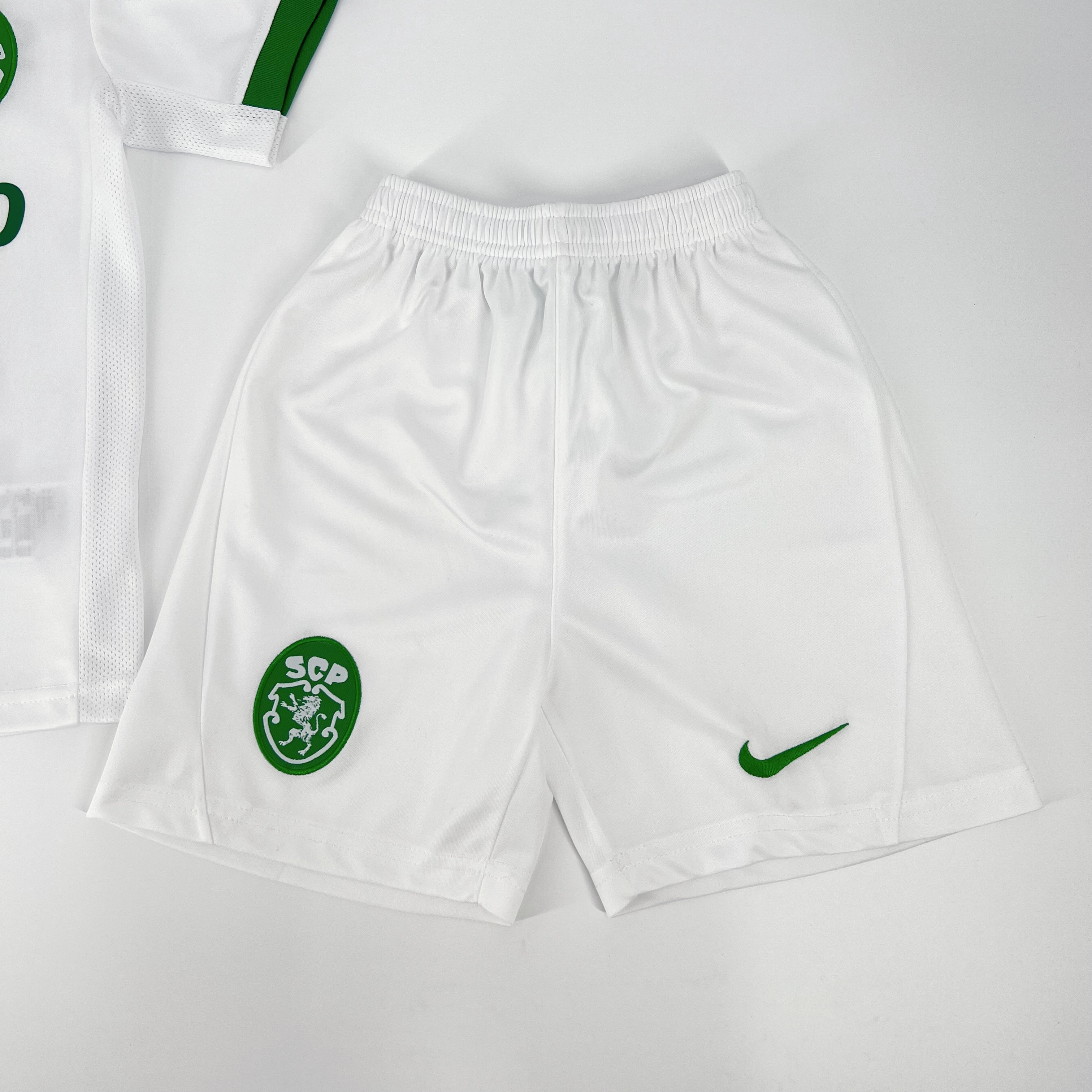 Kit Criança Sporting CP alternativo 24/25 8