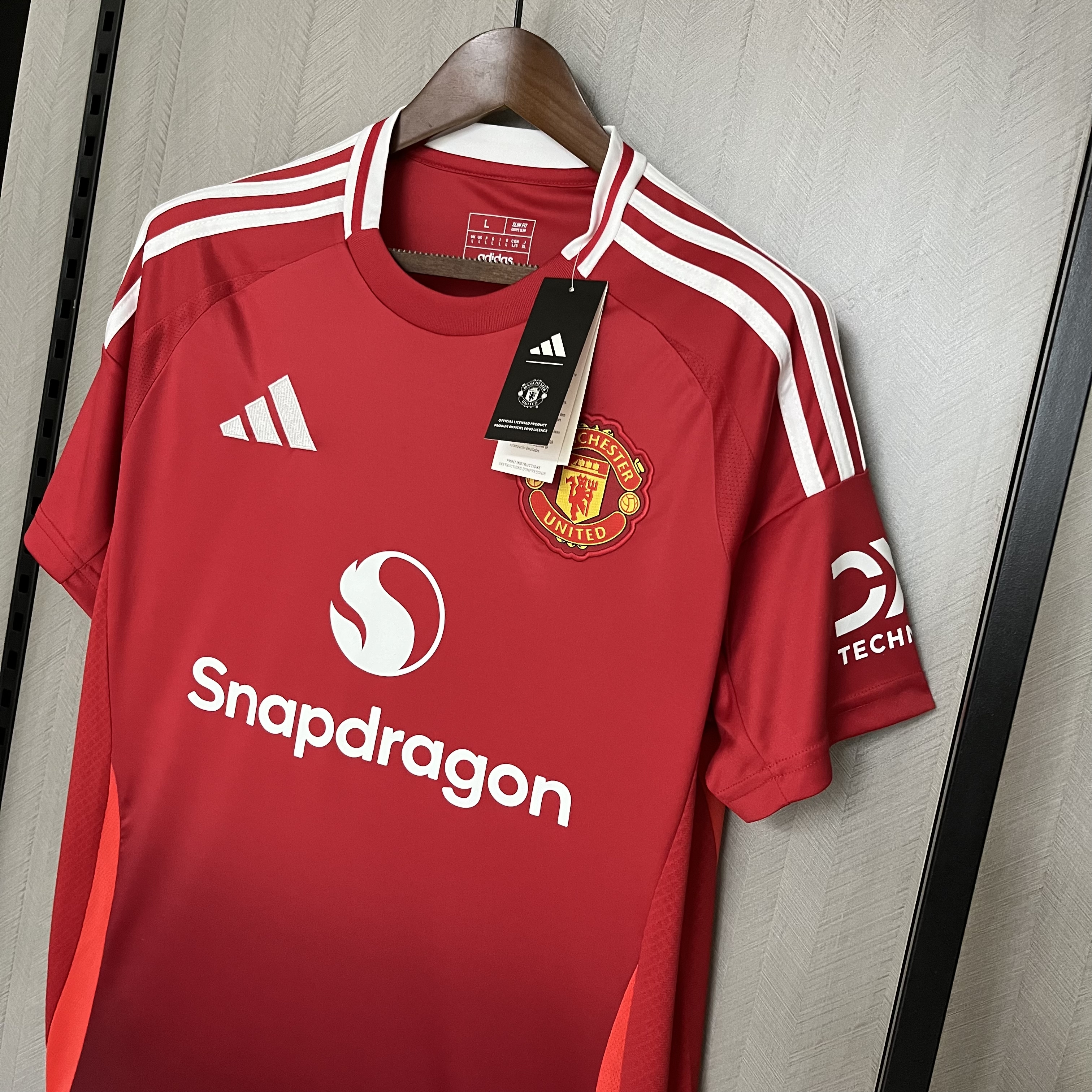 Camisola principal Man Utd 24/25 - Versão adepto 8