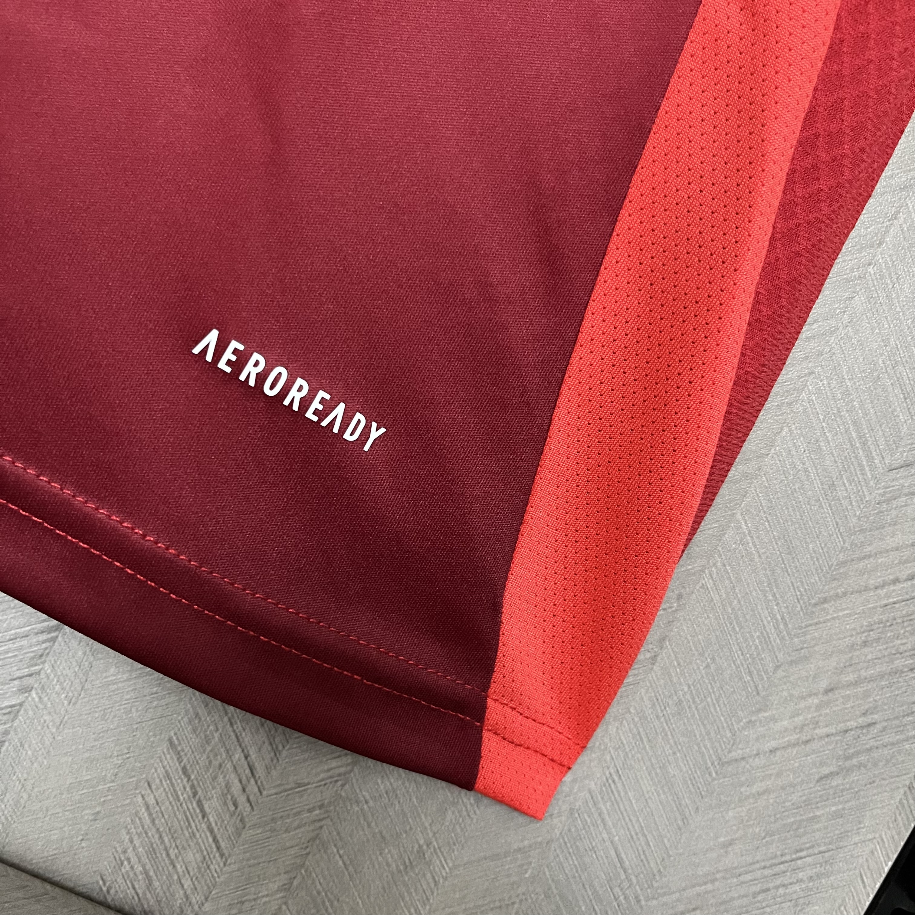 Camisola principal Man Utd 24/25 - Versão adepto 10