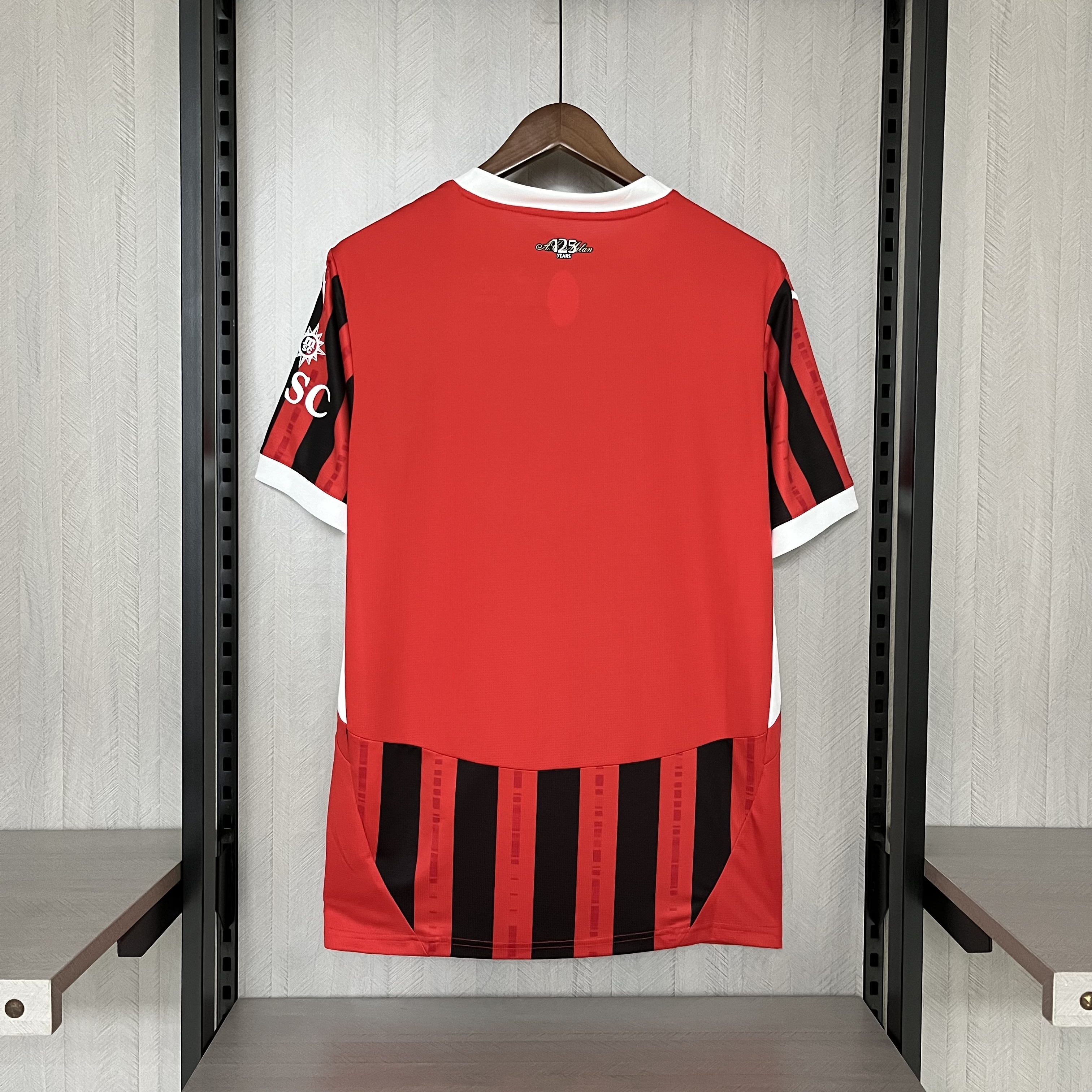Camisola Principal AC Milan 24/25 - Versão adepto 3