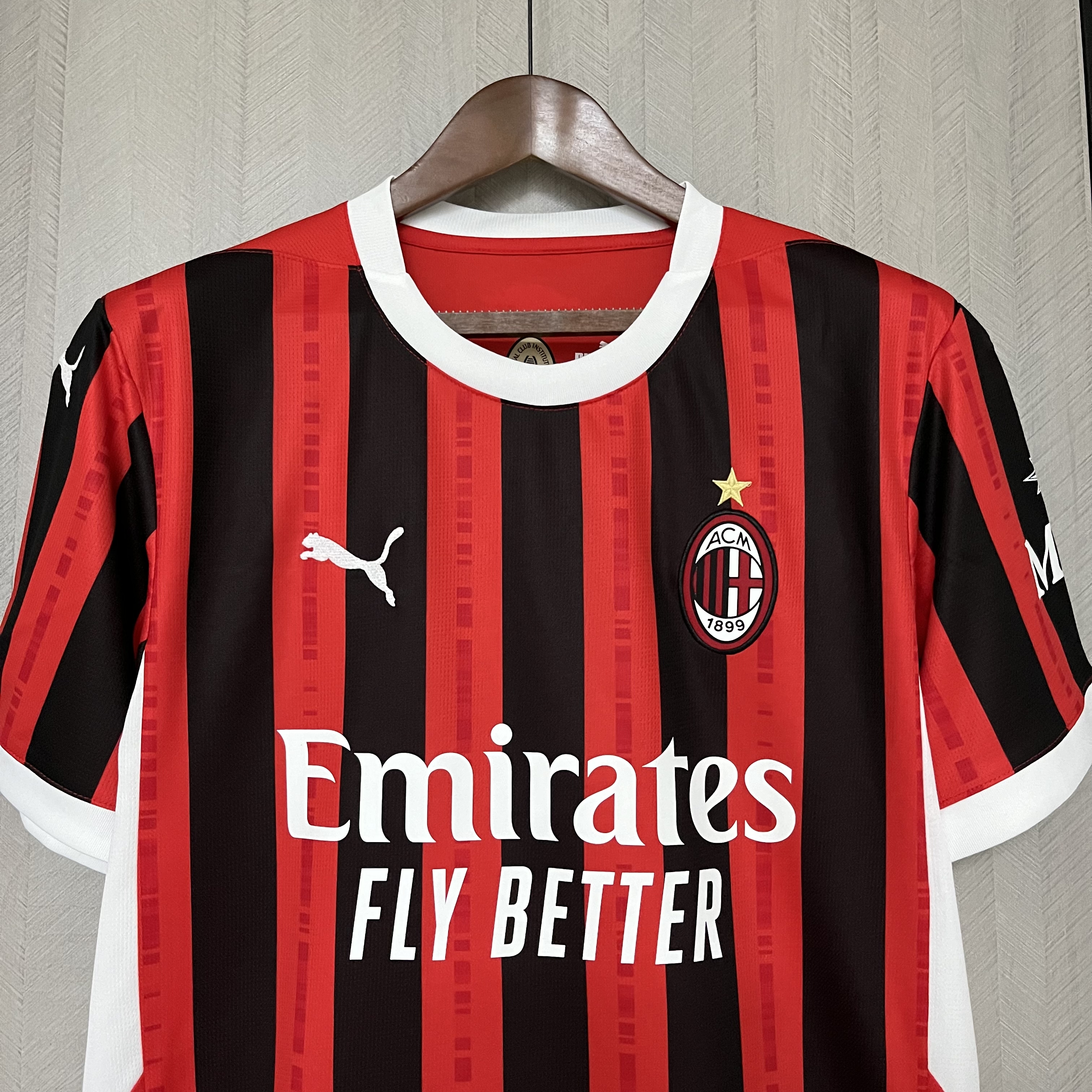 Camisola Principal AC Milan 24/25 - Versão adepto 6