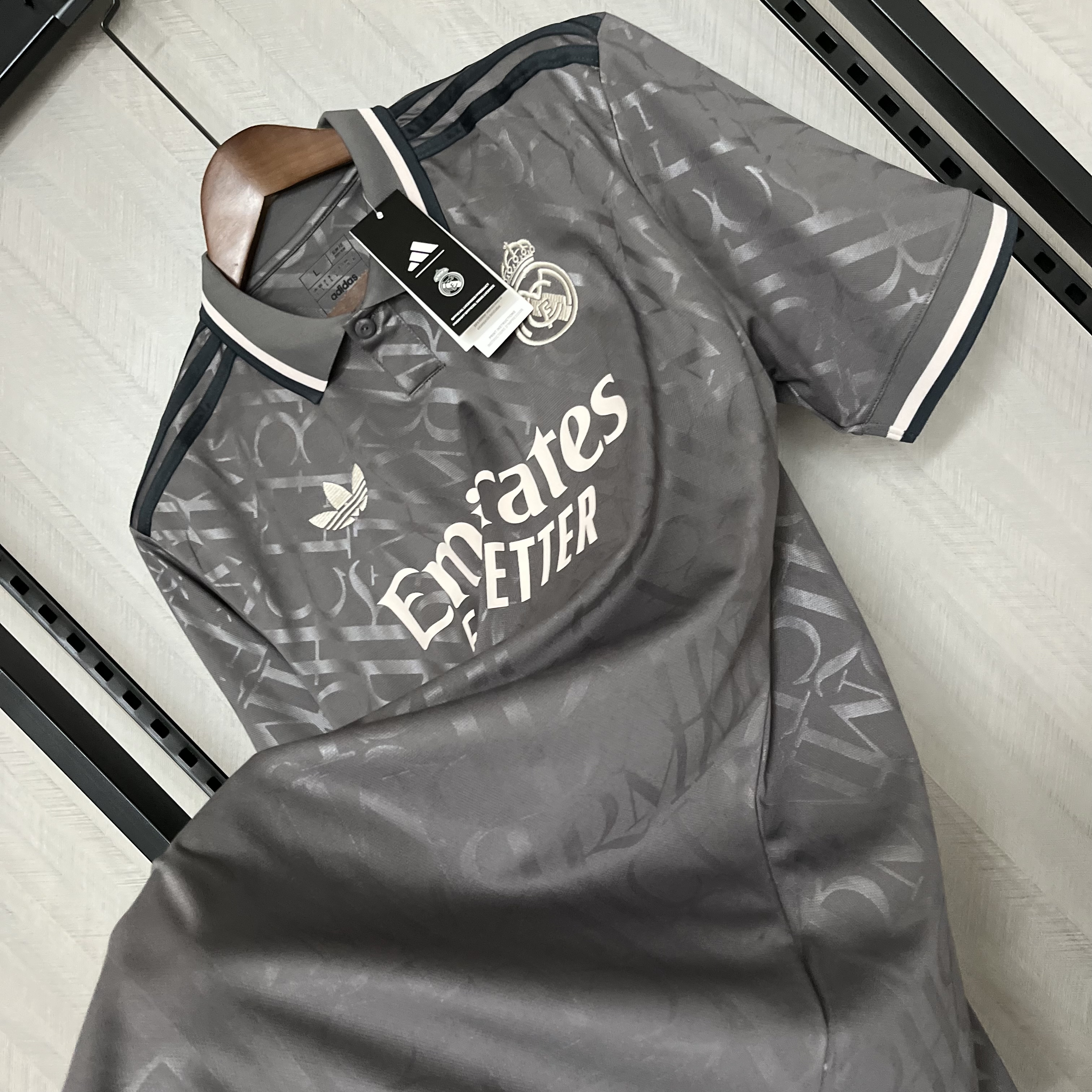 3ª Camisola Real Madrid 24/25 - Versão Adepto 10