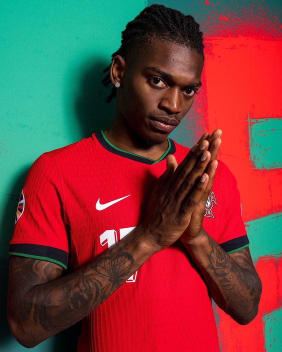 Criança - Camisola principal Portugal Euro 2024 - R. Leão 17 2