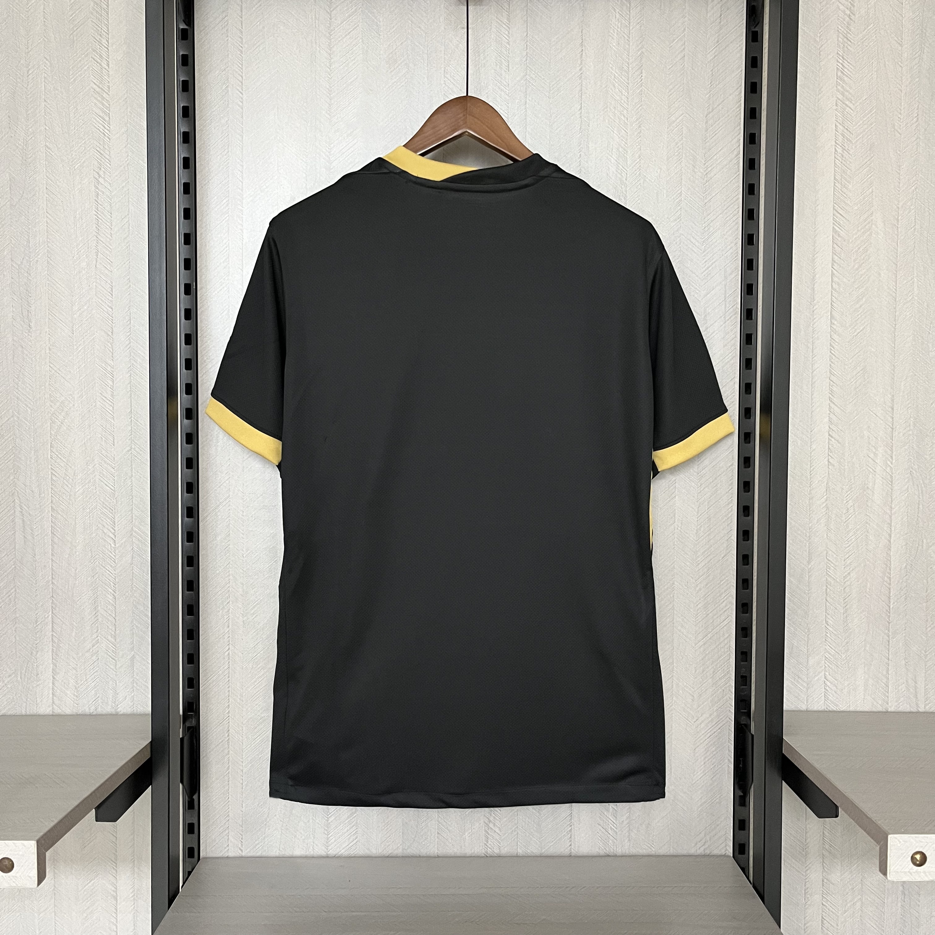 Camisola Sporting CP - Edição especial - Versão adepto 2